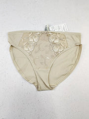 Buy online pre-used pre-loved 100% authentic & Original branded Marks & Spencer (PU-1177) available in Pakistan. Top international brands avilable.