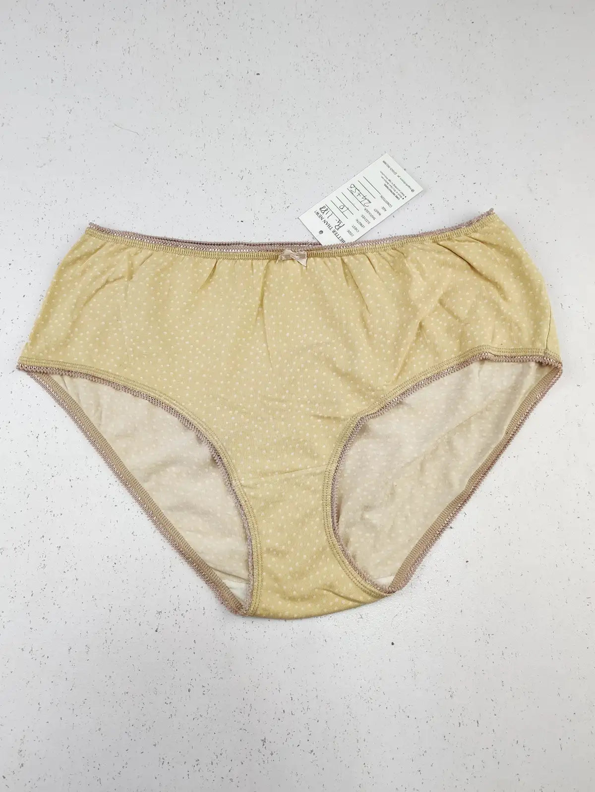 Buy online pre-used pre-loved 100% authentic & Original branded Marks & Spencer (PU-1188) available in Pakistan. Top international brands avilable.