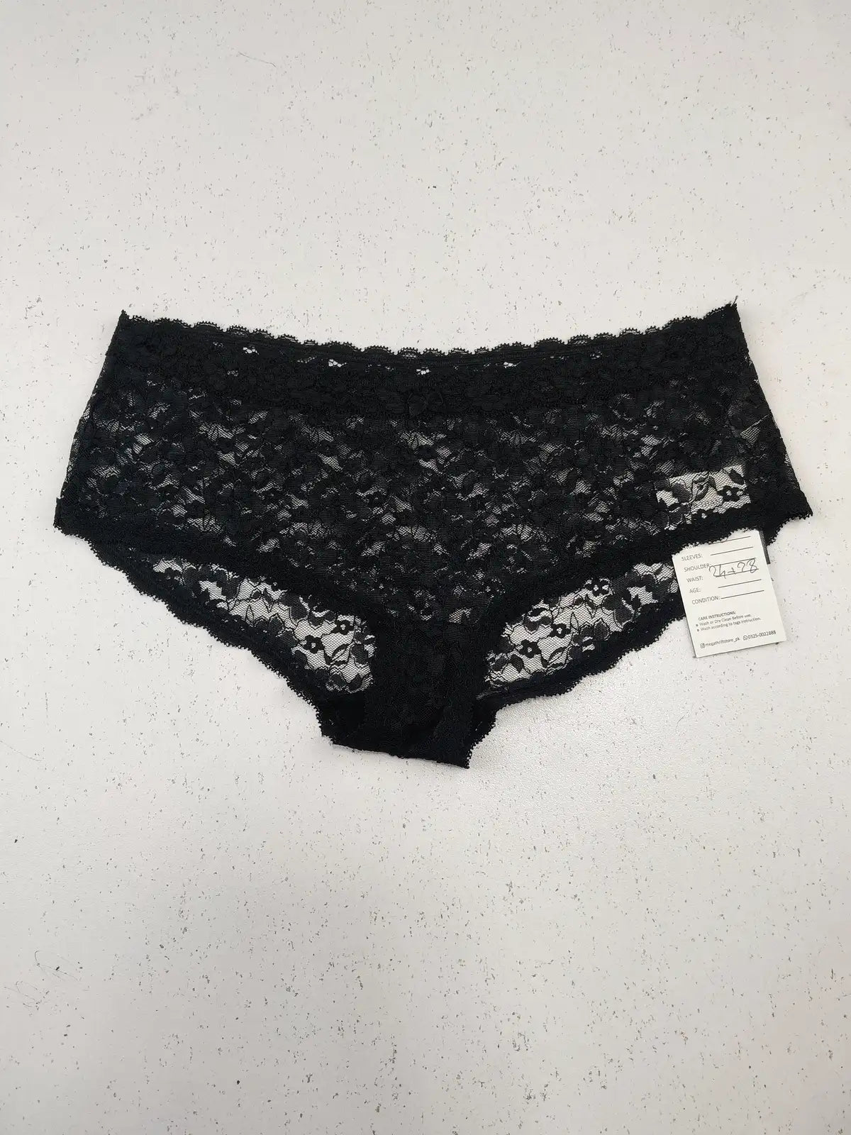 Buy online pre-used pre-loved 100% authentic & Original branded Marks & Spencer (PU-1218) available in Pakistan. Top international brands avilable.