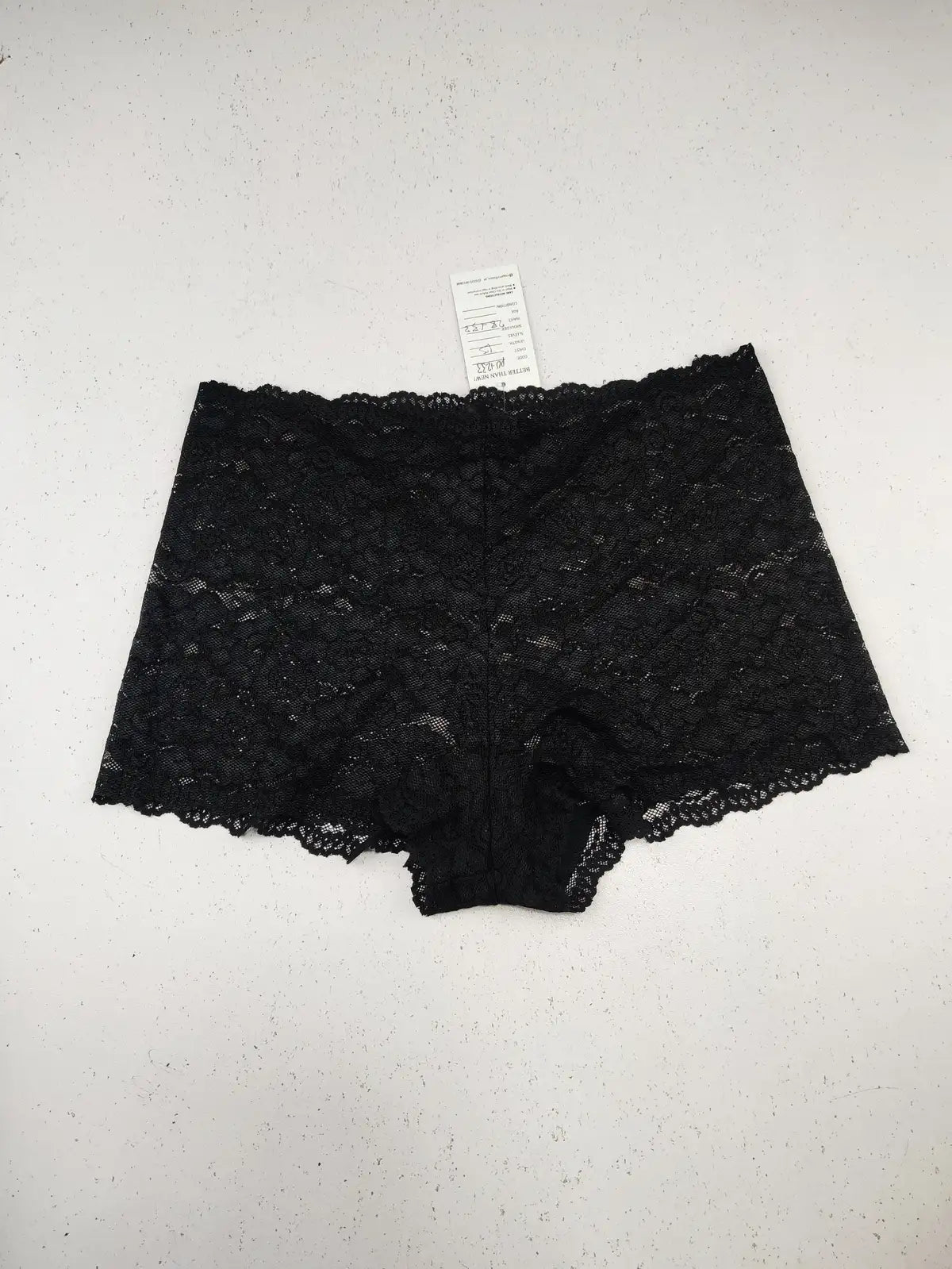 Buy online pre-used pre-loved 100% authentic & Original branded Unknown Brand (PU-1233) available in Pakistan. Top international brands avilable.