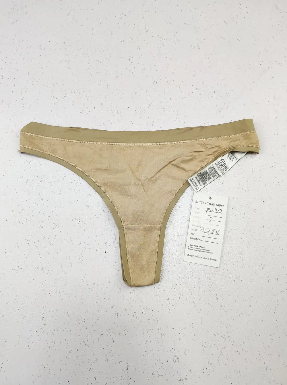 Buy online pre-used pre-loved 100% authentic & Original branded Marks & Spencer (PU-1237) available in Pakistan. Top international brands avilable.
