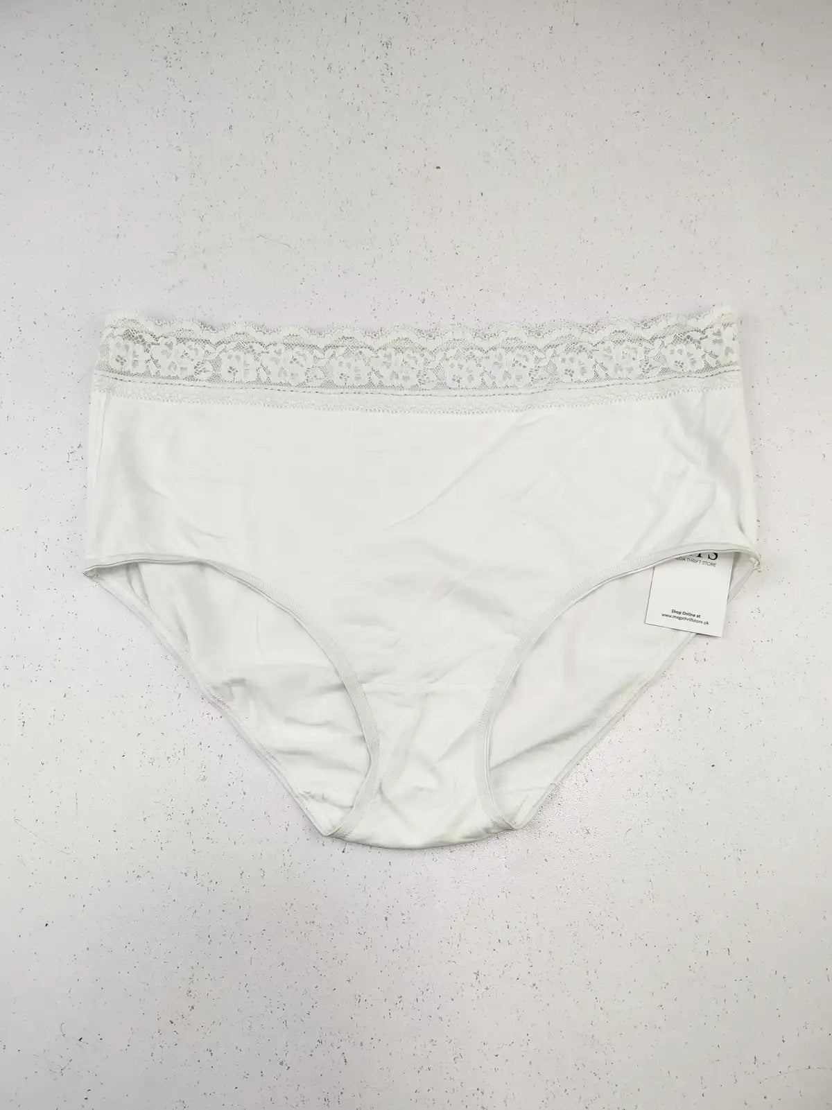 Buy online pre-used pre-loved 100% authentic & Original branded Marks & Spencer (PU-1240) available in Pakistan. Top international brands avilable.