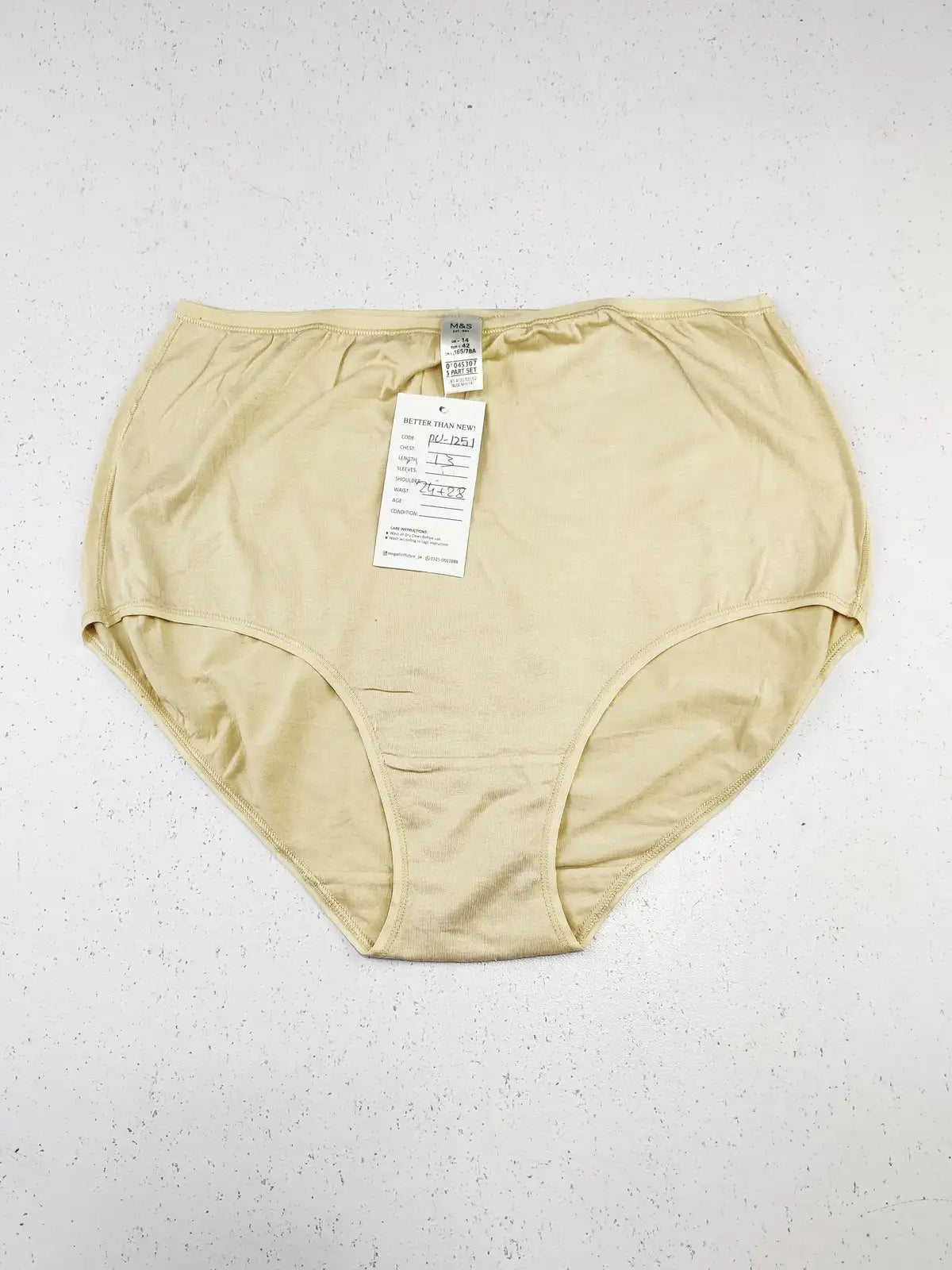 Buy online pre-used pre-loved 100% authentic & Original branded Marks & Spencer (PU-1251) available in Pakistan. Top international brands avilable.