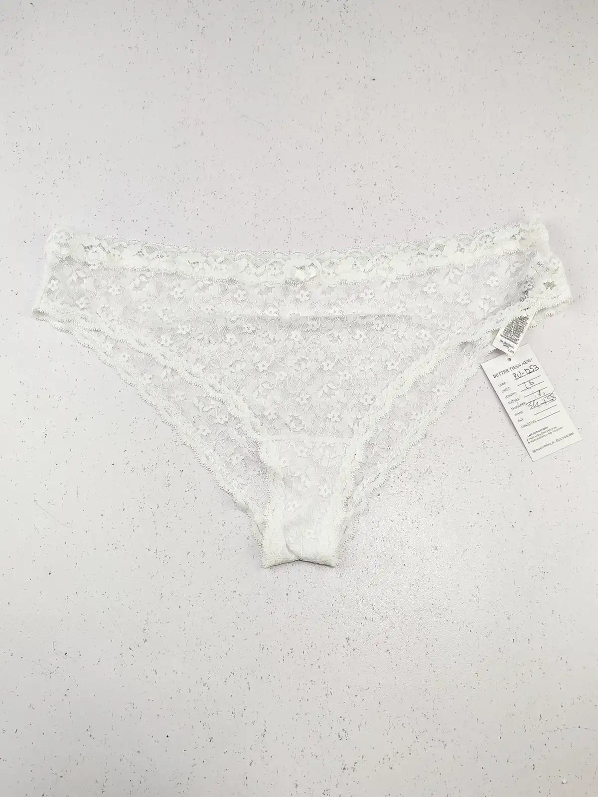 Buy online pre-used pre-loved 100% authentic & Original branded Marks & Spencer (PU-1253) available in Pakistan. Top international brands avilable.