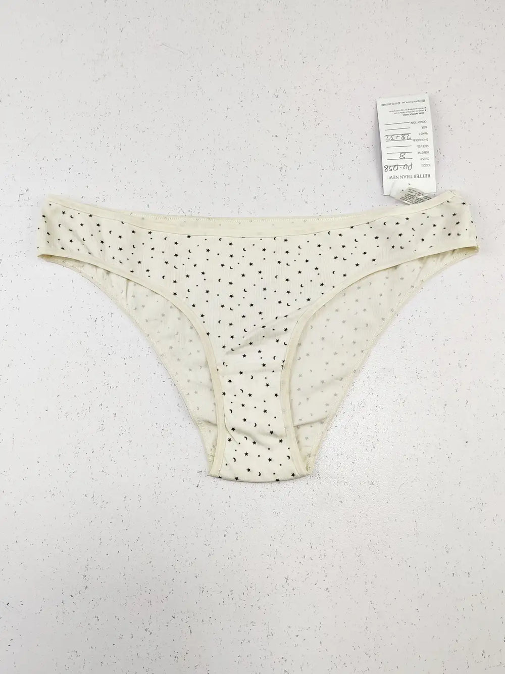 Buy online pre-used pre-loved 100% authentic & Original branded Primark (PU-1258) available in Pakistan. Top international brands avilable.