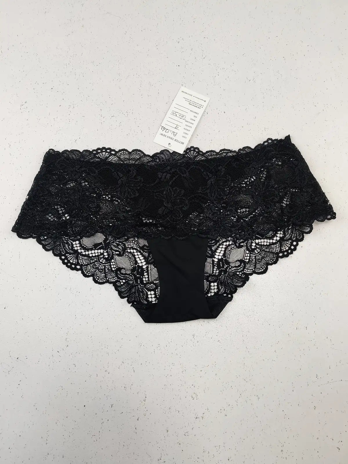 Buy online pre-used pre-loved 100% authentic & Original branded Unknown Brand (PU-1262) available in Pakistan. Top international brands avilable.