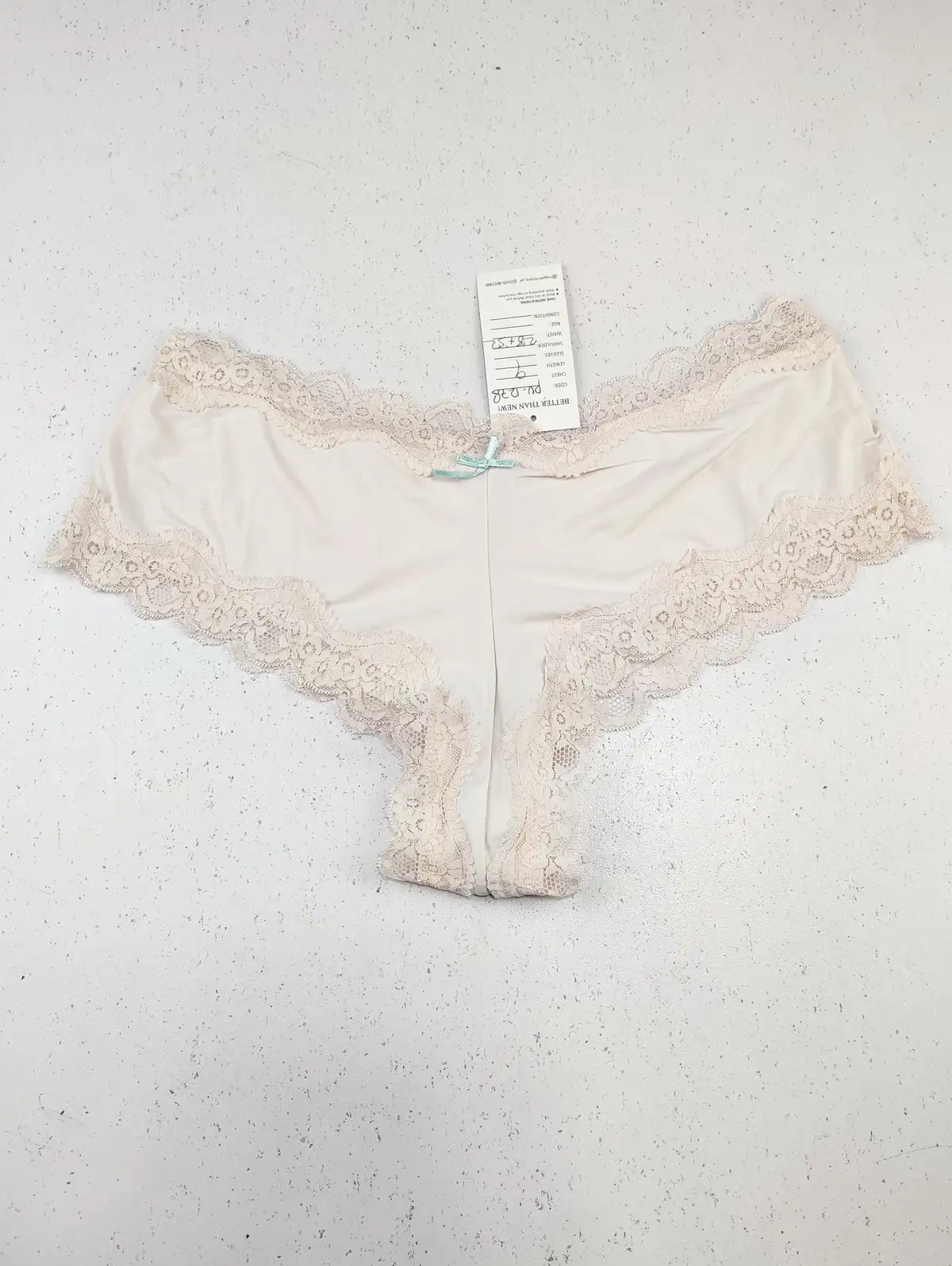 Buy online pre-used pre-loved 100% authentic & Original branded Secret Possessions (PU-1278) available in Pakistan. Top international brands avilable.