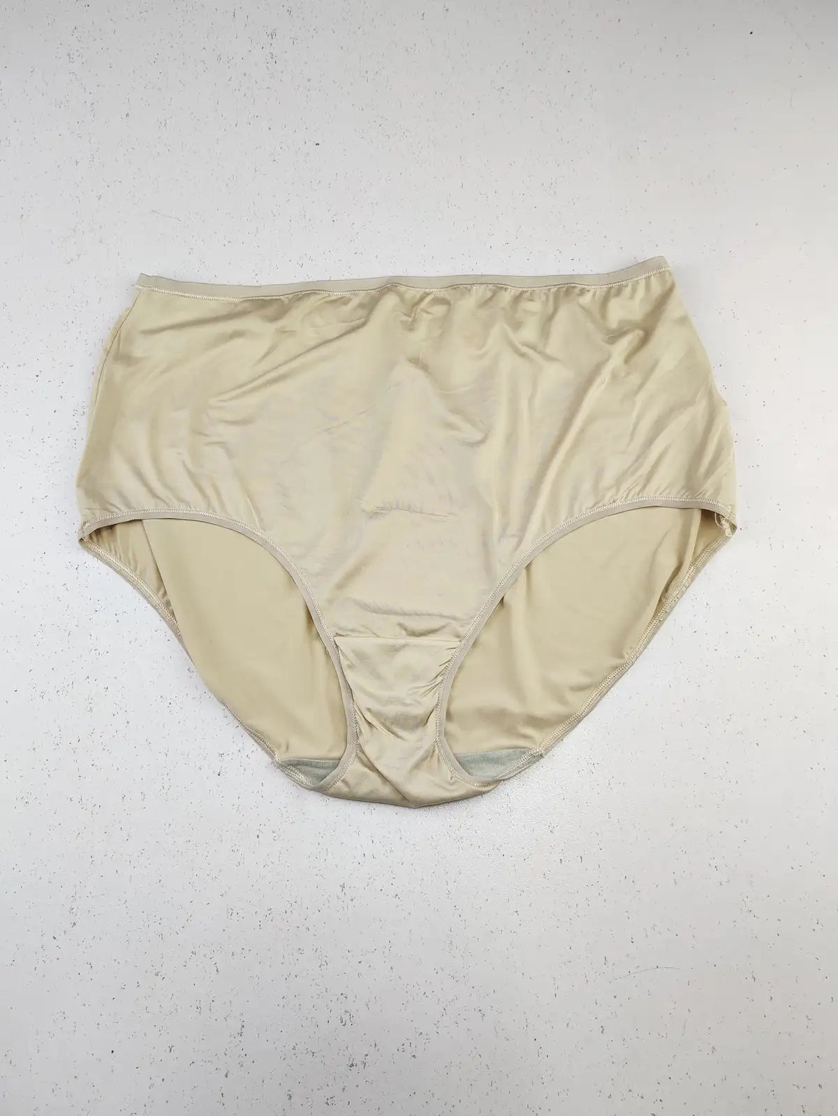 Buy online pre-used pre-loved 100% authentic & Original branded Marks & Spencer (PU-1377) available in Pakistan. Top international brands avilable.