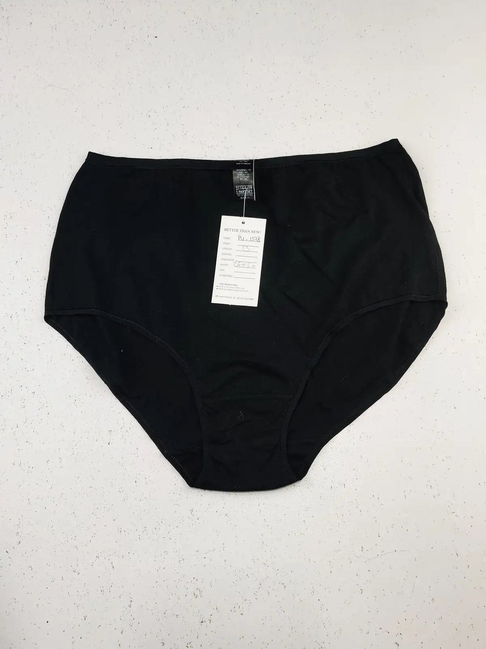 Buy online pre-used pre-loved 100% authentic & Original branded Marks & Spencer (PU-1378) available in Pakistan. Top international brands avilable.