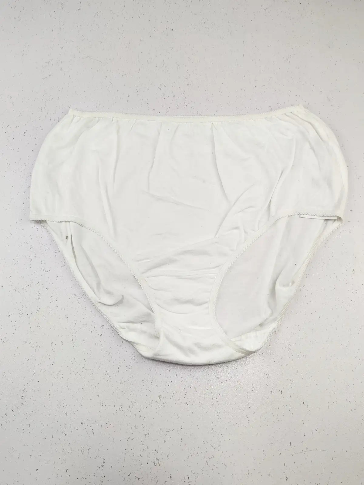 Buy online pre-used pre-loved 100% authentic & Original branded Marks & Spencer (PU-1412) available in Pakistan. Top international brands avilable.