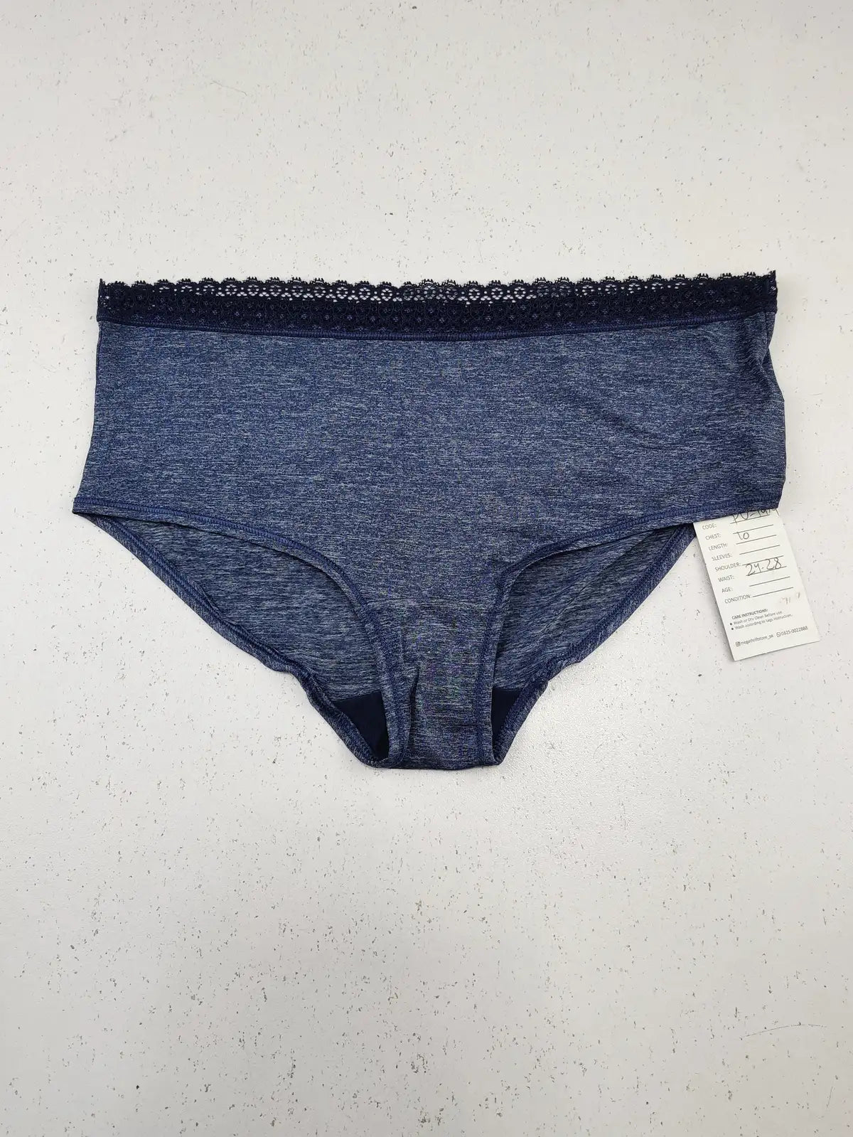 Buy online pre-used pre-loved 100% authentic & Original branded Marks & Spencer (PU-1414) available in Pakistan. Top international brands avilable.