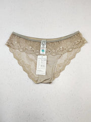 Buy online pre-used pre-loved 100% authentic & Original branded Next (PU-1426) available in Pakistan. Top international brands avilable.