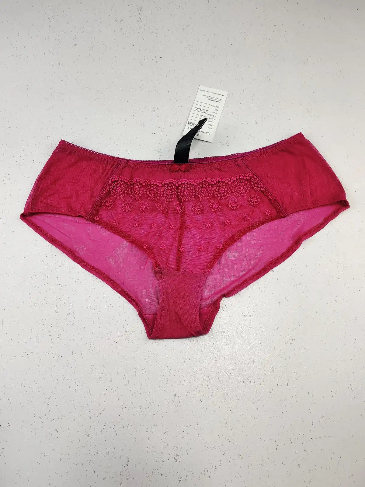 Buy online pre-used pre-loved 100% authentic & Original branded Marks & Spencer (PU-1429) available in Pakistan. Top international brands avilable.