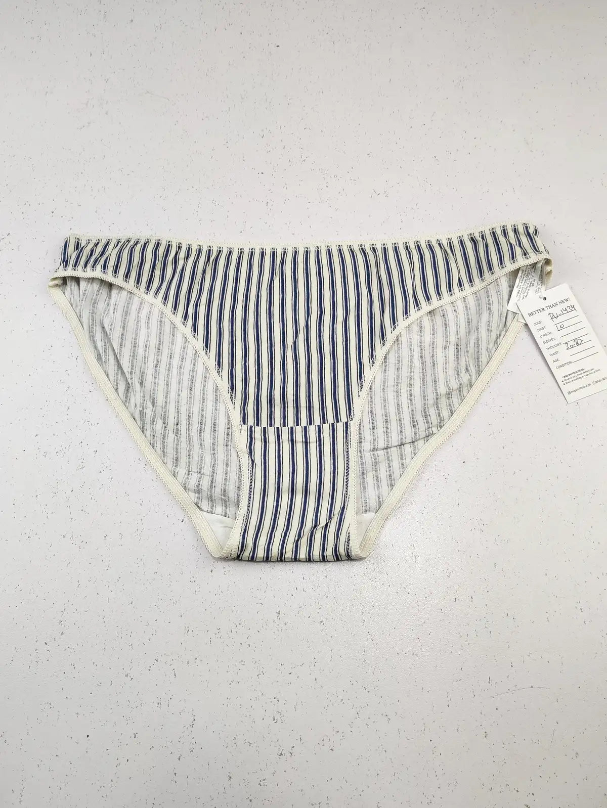 Buy online pre-used pre-loved 100% authentic & Original branded Secret Possessions (PU-1434) available in Pakistan. Top international brands avilable.