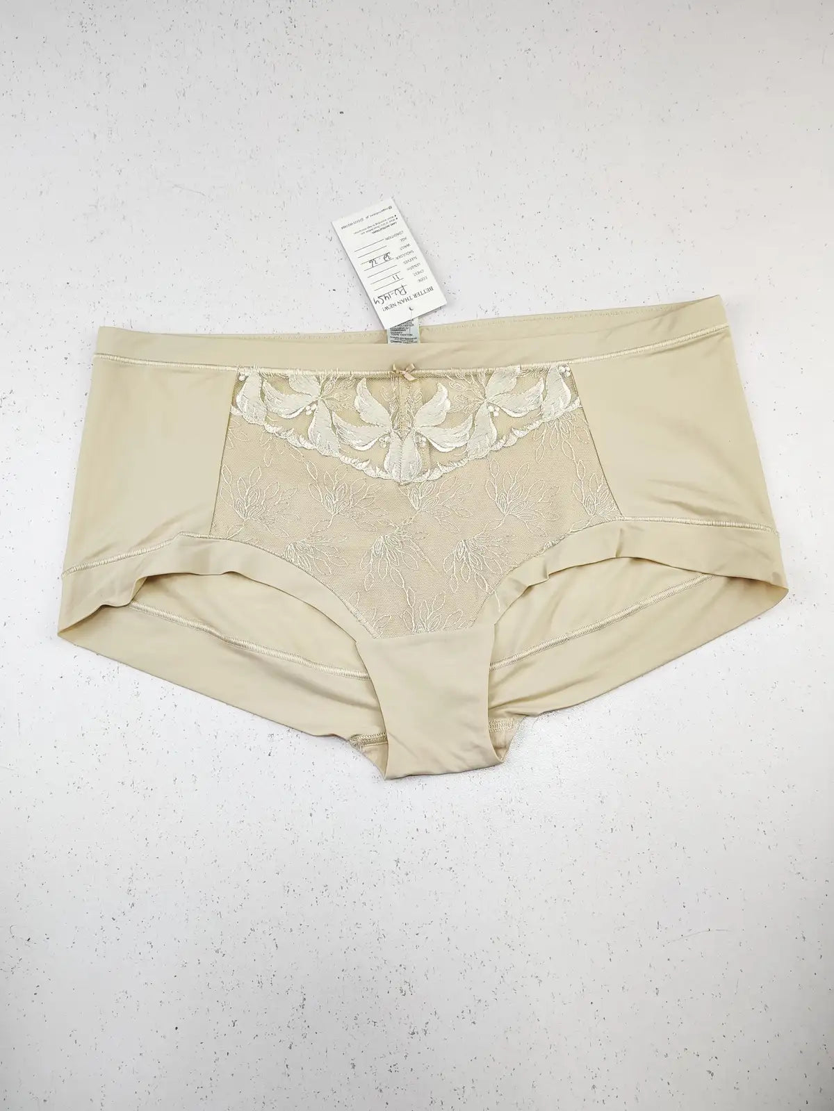 Buy online pre-used pre-loved 100% authentic & Original branded Marks & Spencer (PU-1454) available in Pakistan. Top international brands avilable.