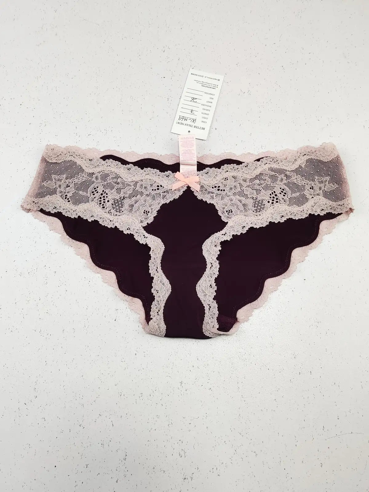 Buy online pre-used pre-loved 100% authentic & Original branded Victoria'S Secret (PU-1469) available in Pakistan. Top international brands avilable.