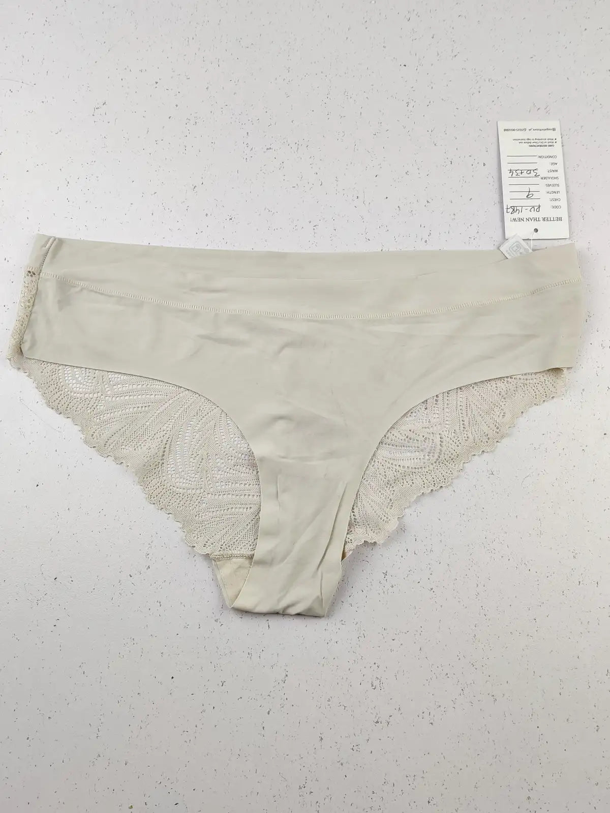 Buy online pre-used pre-loved 100% authentic & Original branded Primark (PU-1487) available in Pakistan. Top international brands avilable.