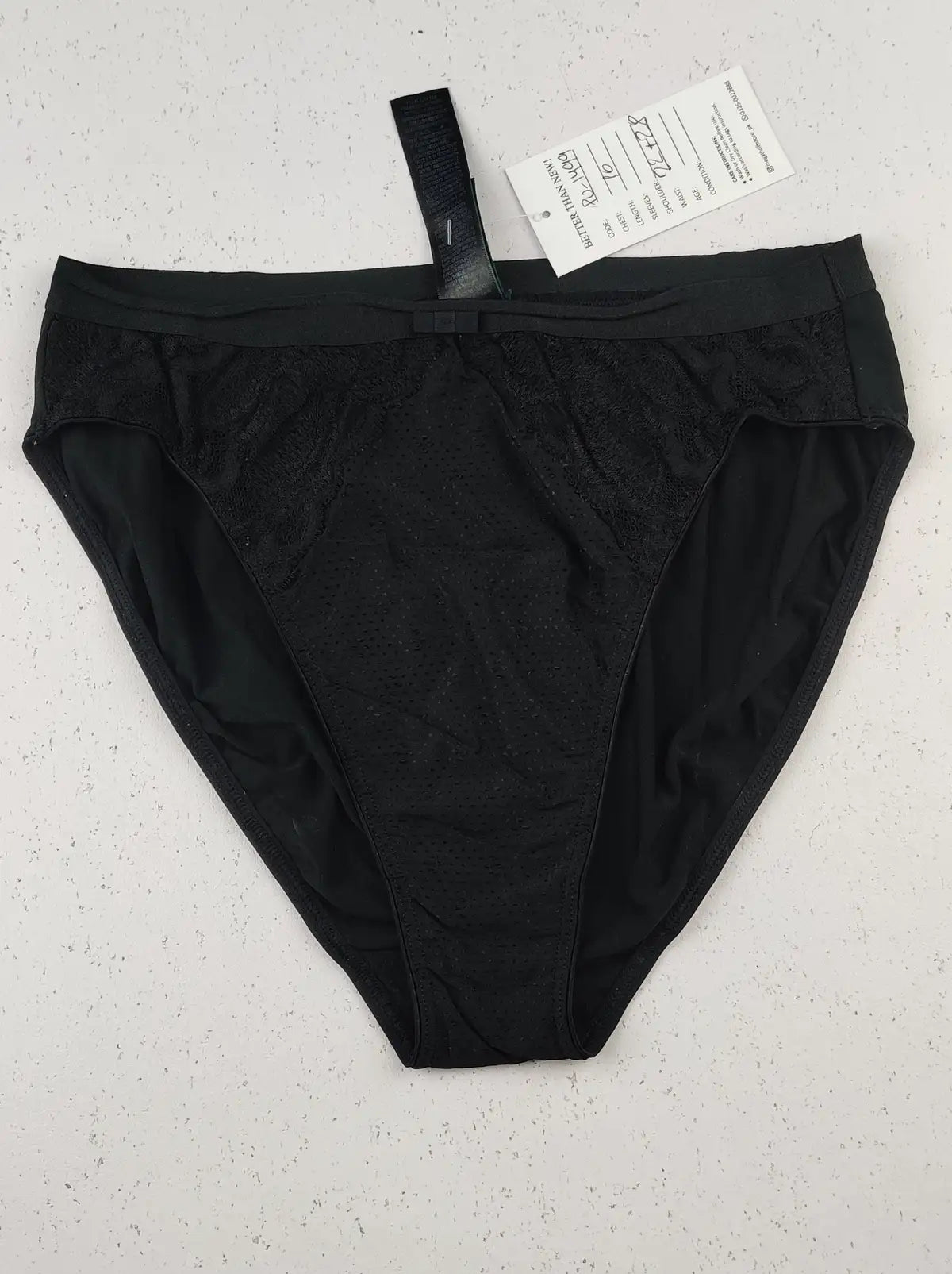 Buy online pre-used pre-loved 100% authentic & Original branded Marks & Spencer (PU-1499) available in Pakistan. Top international brands avilable.