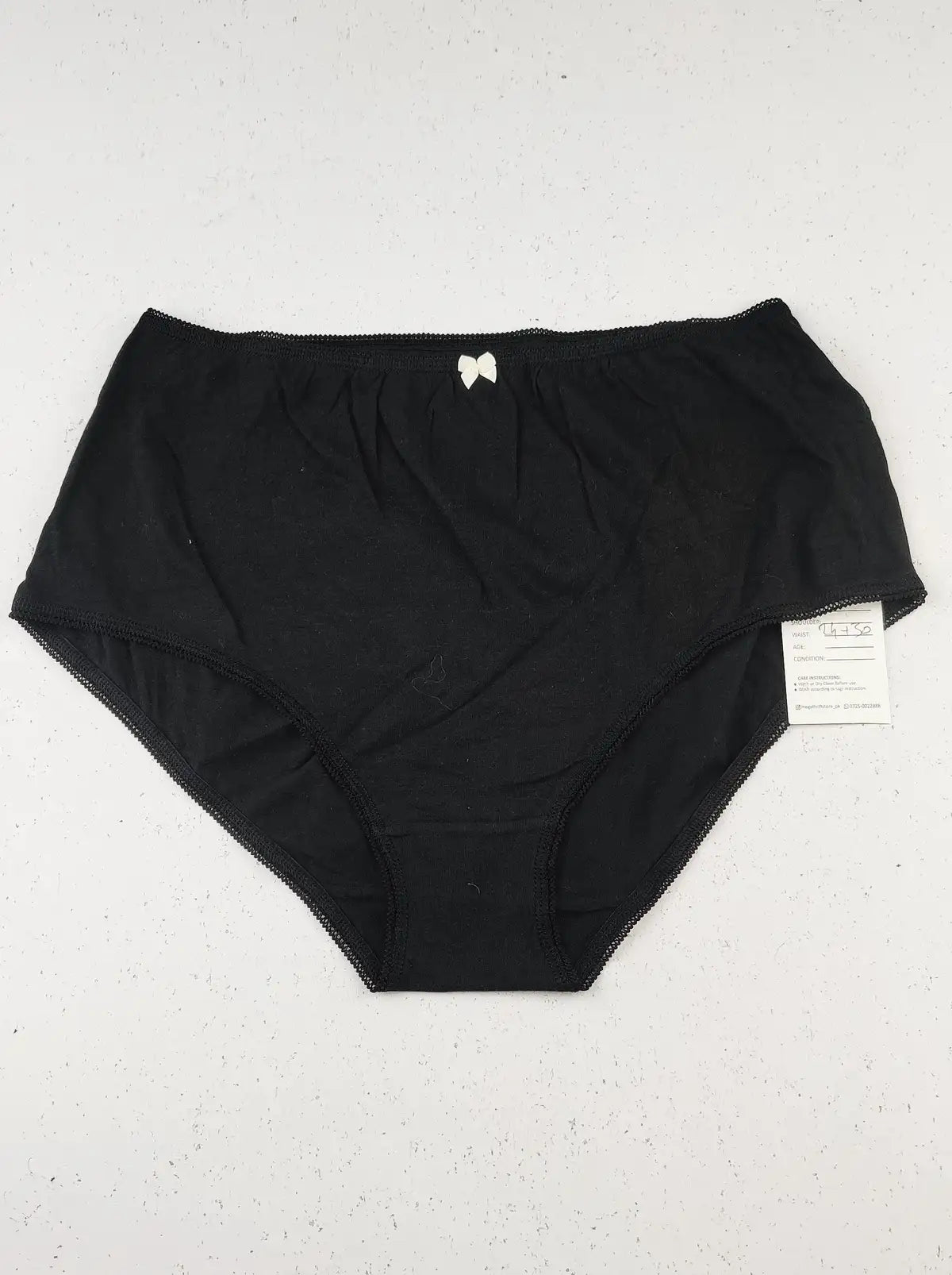 Buy online pre-used pre-loved 100% authentic & Original branded Marks & Spencer (PU-1508) available in Pakistan. Top international brands avilable.