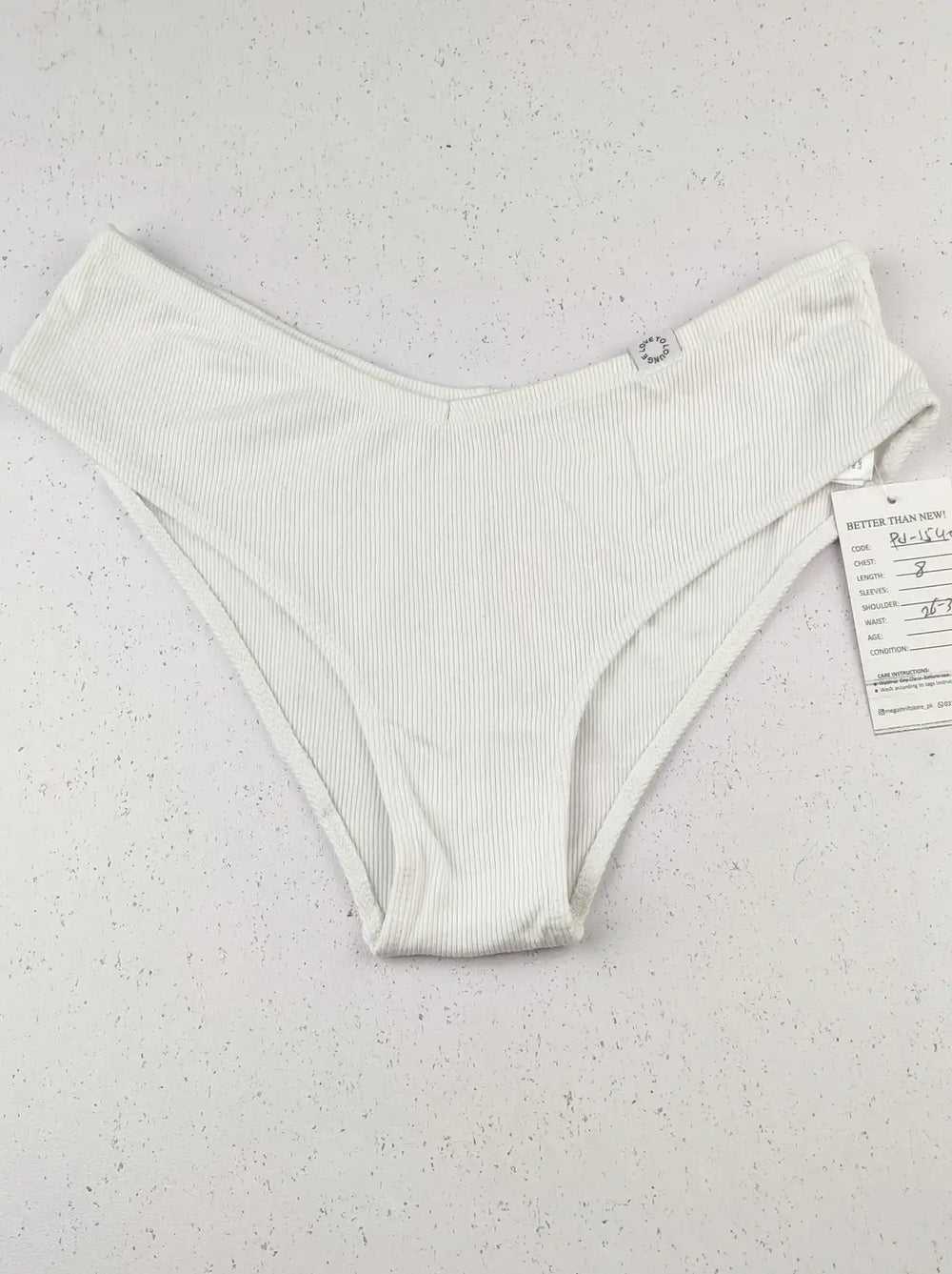 Buy online pre-used pre-loved 100% authentic & Original branded Primark (PU-1540) available in Pakistan. Top international brands avilable.