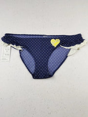 Buy online pre-used pre-loved 100% authentic & Original branded Unknown Brand (PU-1543) available in Pakistan. Top international brands avilable.
