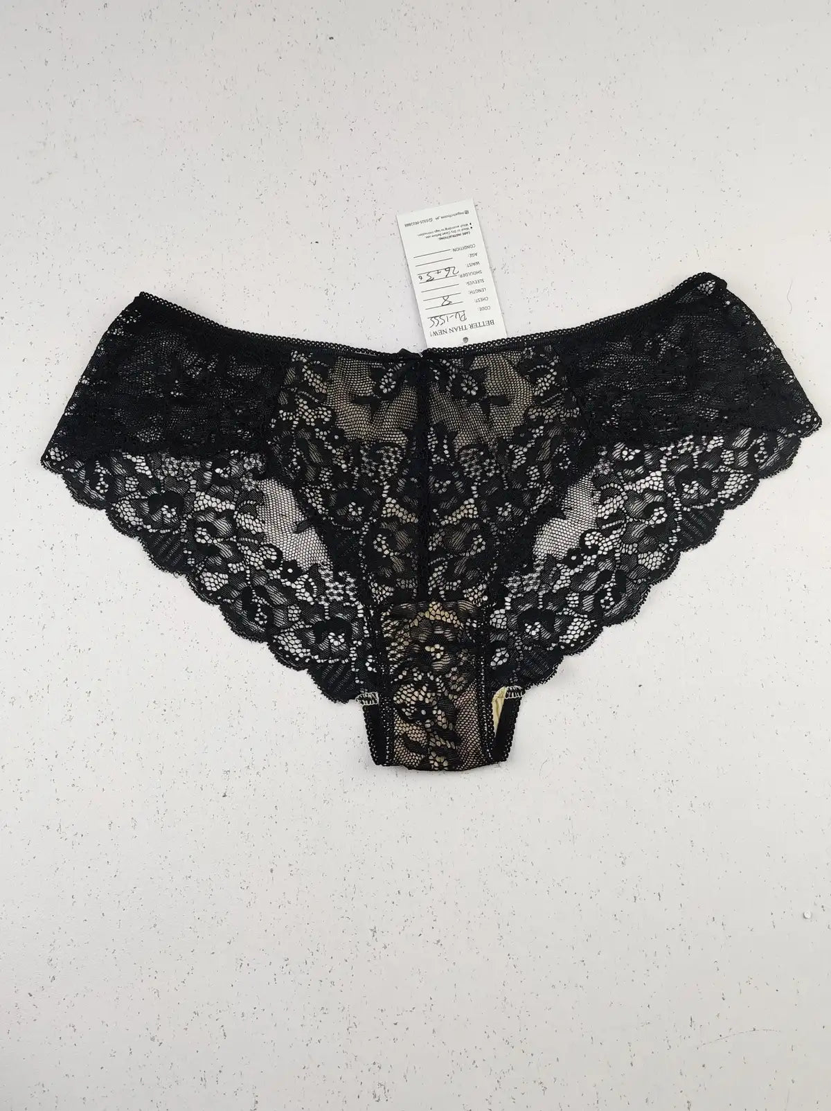 Buy online pre-used pre-loved 100% authentic & Original branded Unknown Brand (PU-1555) available in Pakistan. Top international brands avilable.
