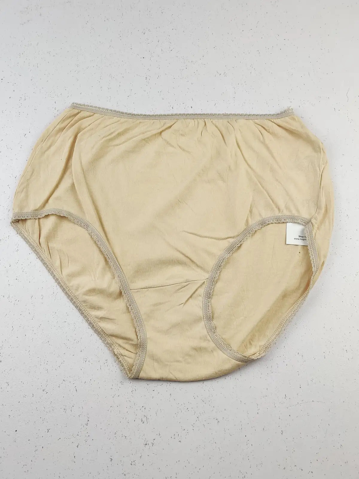 Buy online pre-used pre-loved 100% authentic & Original branded Marks & Spencer (PU-1588) available in Pakistan. Top international brands avilable.