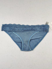 Buy online pre-used pre-loved 100% authentic & Original branded Marks & Spencer (PU-1612) available in Pakistan. Top international brands avilable.