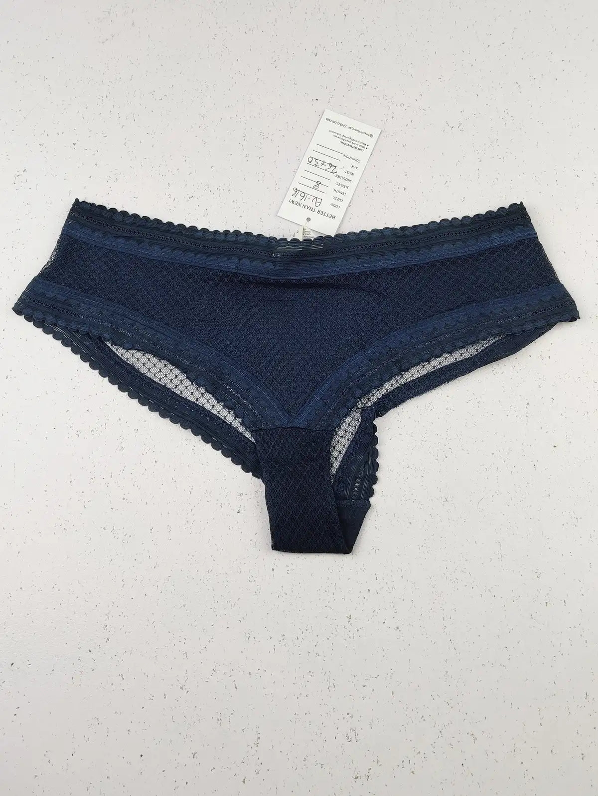 Buy online pre-used pre-loved 100% authentic & Original branded Jack Wills (PU-1616) available in Pakistan. Top international brands avilable.