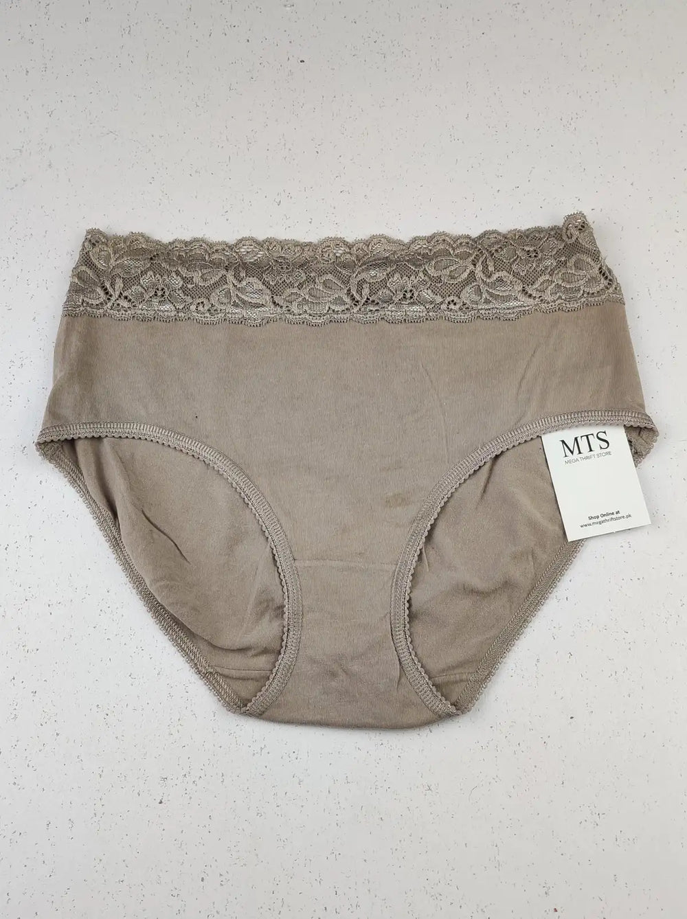 Buy online pre-used pre-loved 100% authentic & Original branded Mark & Spencer (PU-1687) available in Pakistan. Top international brands avilable.