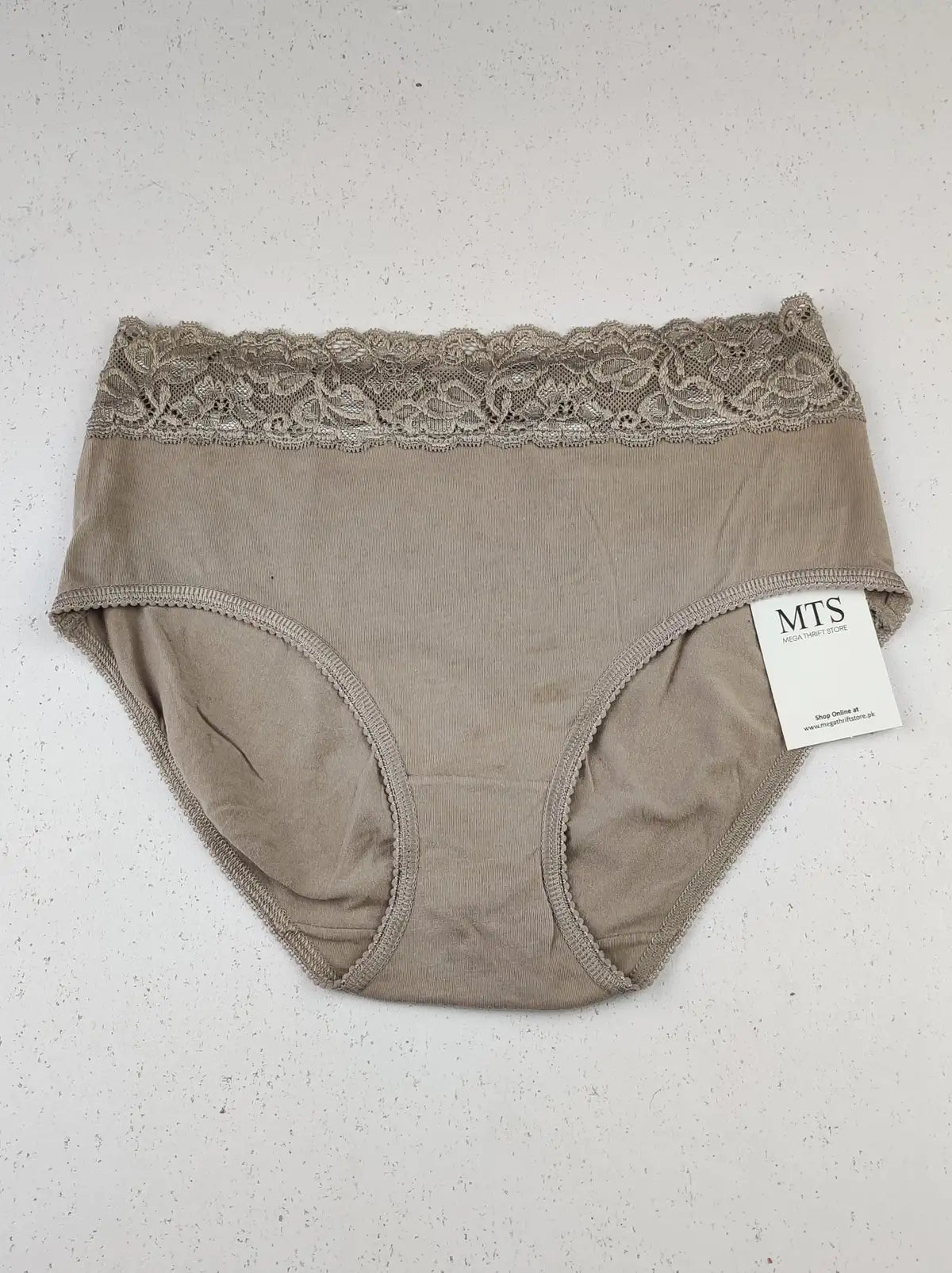 Buy online pre-used pre-loved 100% authentic & Original branded Mark & Spencer (PU-1687) available in Pakistan. Top international brands avilable.