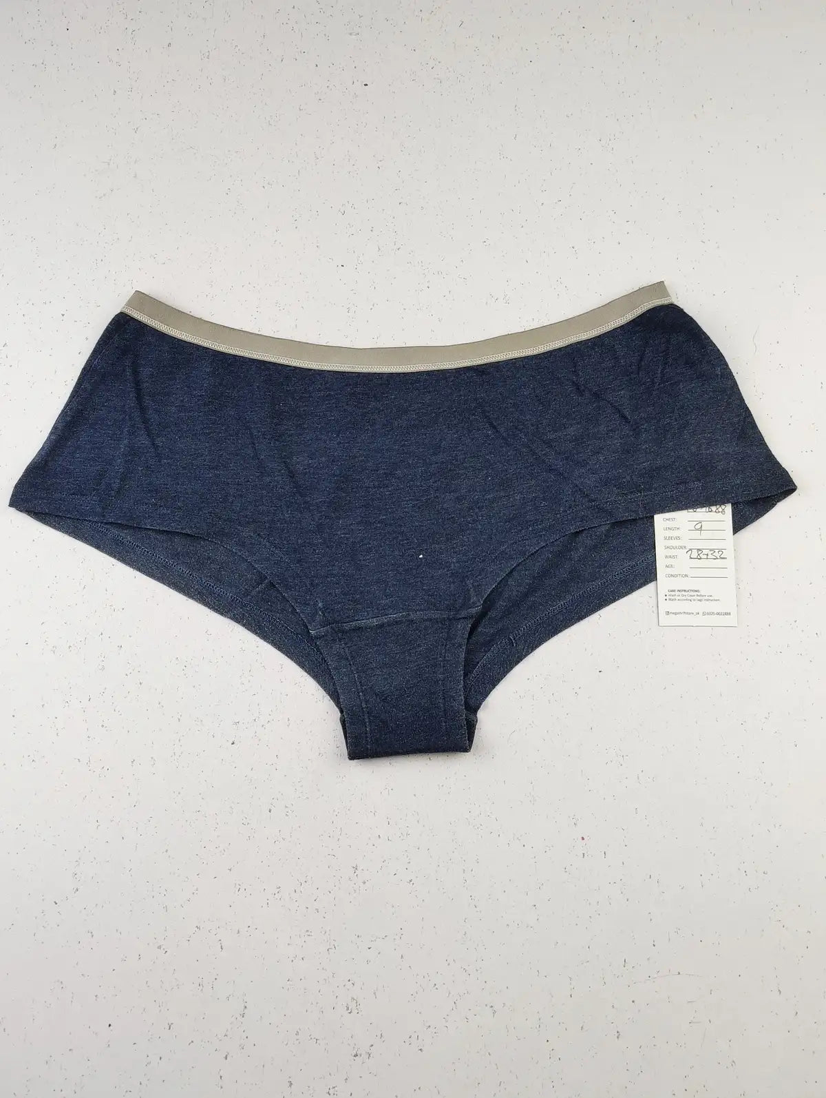 Buy online pre-used pre-loved 100% authentic & Original branded Secret Possessions (PU-1688) available in Pakistan. Top international brands avilable.