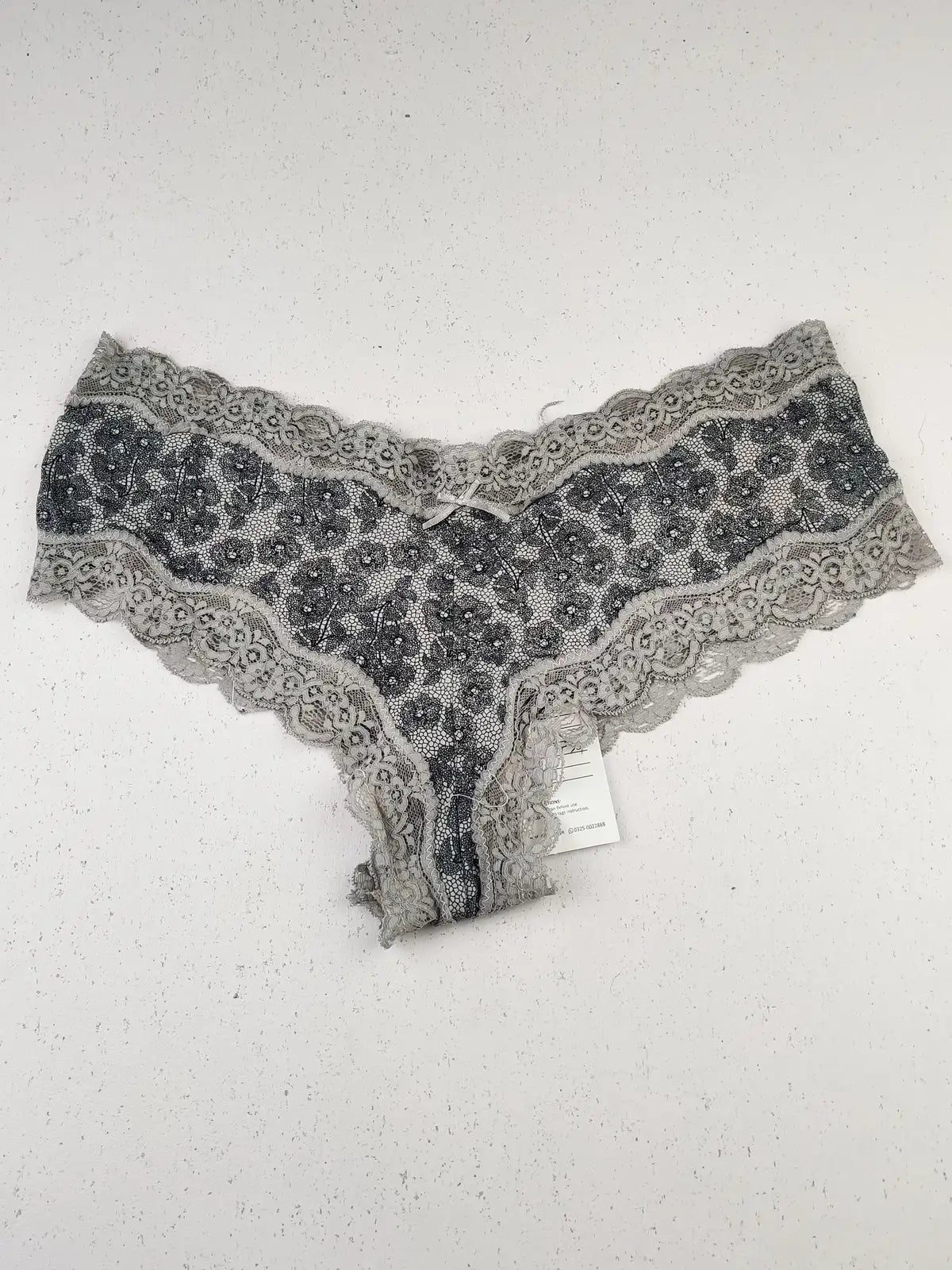 Buy online pre-used pre-loved 100% authentic & Original branded Secret Possessions (PU-1694) available in Pakistan. Top international brands avilable.