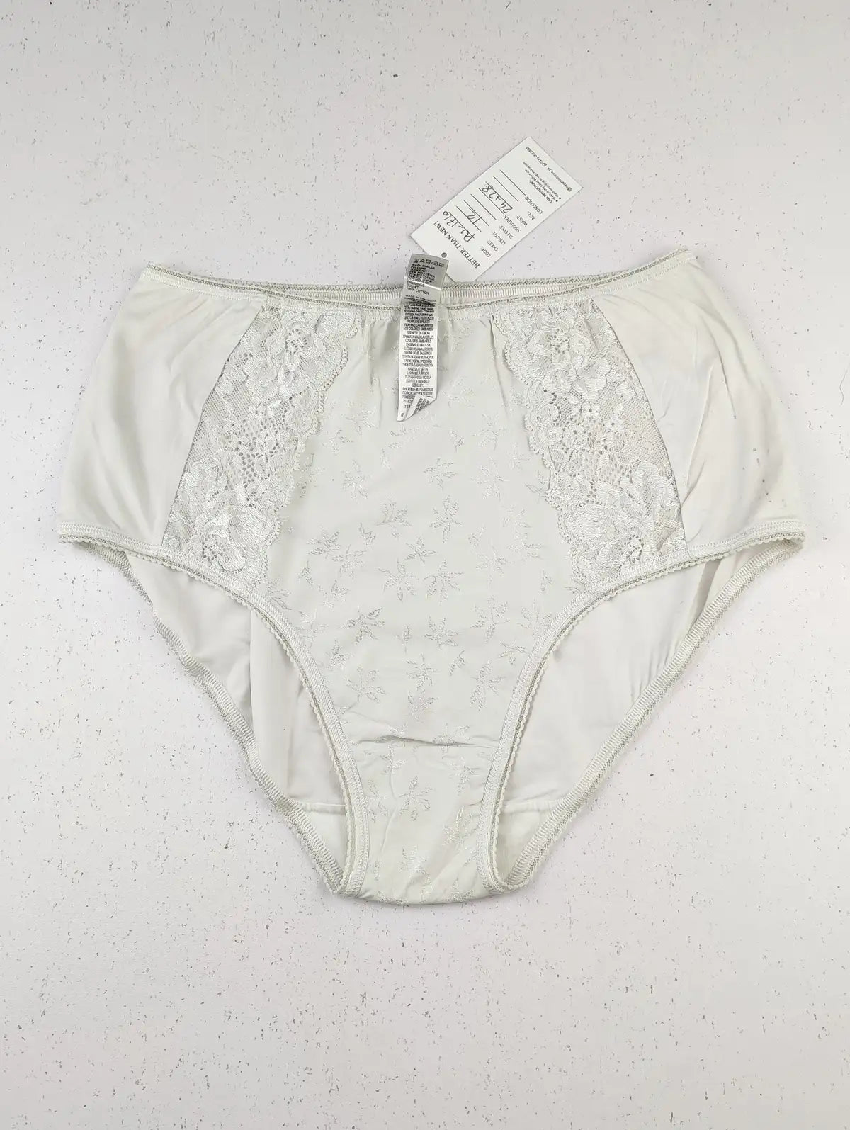 Buy online pre-used pre-loved 100% authentic & Original branded Mark & Spencer (PU-1710) available in Pakistan. Top international brands avilable.