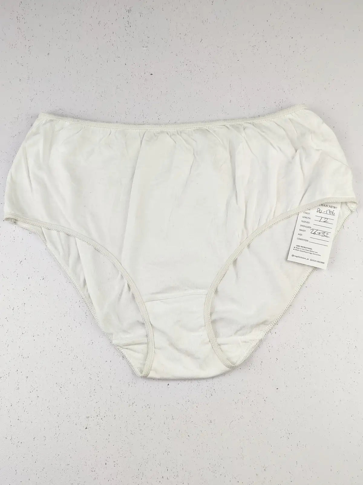 Buy online pre-used pre-loved 100% authentic & Original branded F&F (PU-1716) available in Pakistan. Top international brands avilable.