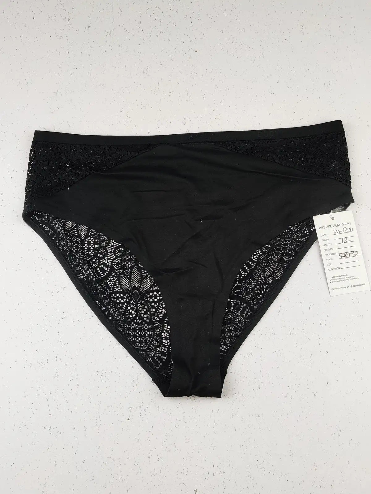 Buy online pre-used pre-loved 100% authentic & Original branded Marks & Spencer (PU-1734) available in Pakistan. Top international brands avilable.