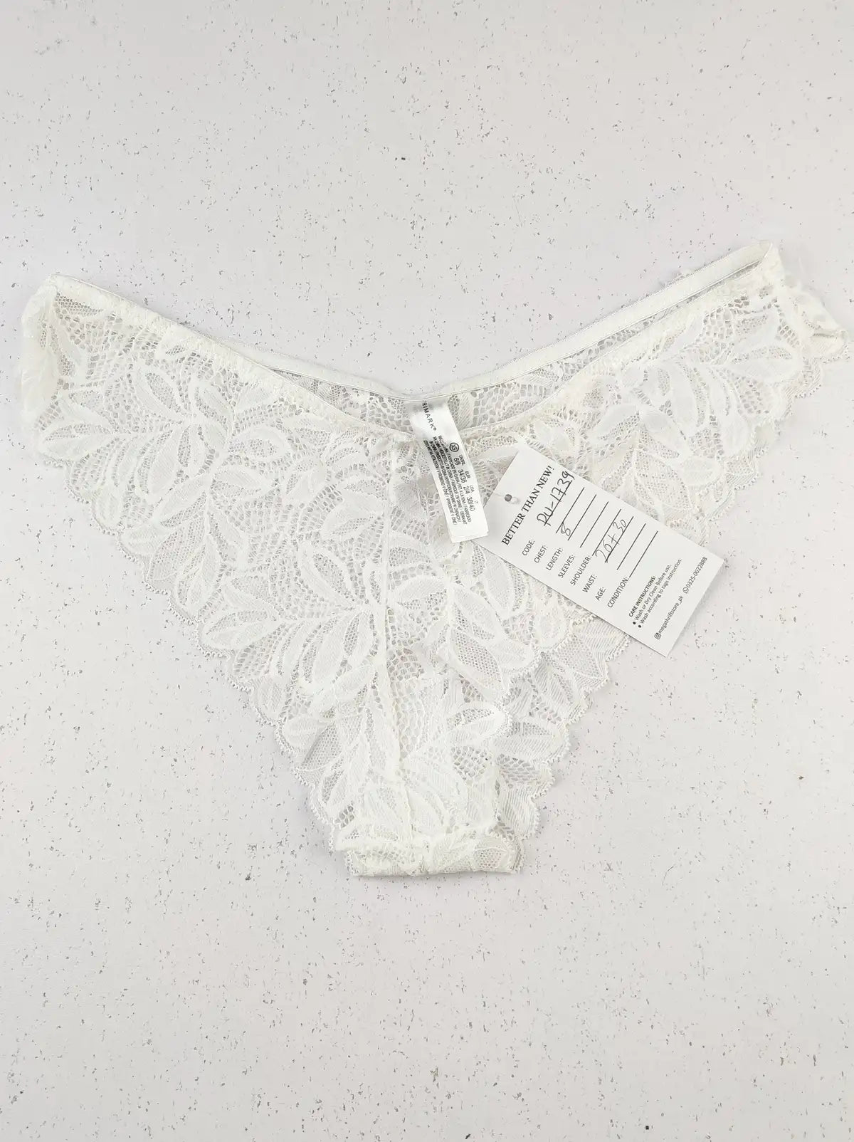 Buy online pre-used pre-loved 100% authentic & Original branded Primark (PU-1739) available in Pakistan. Top international brands avilable.