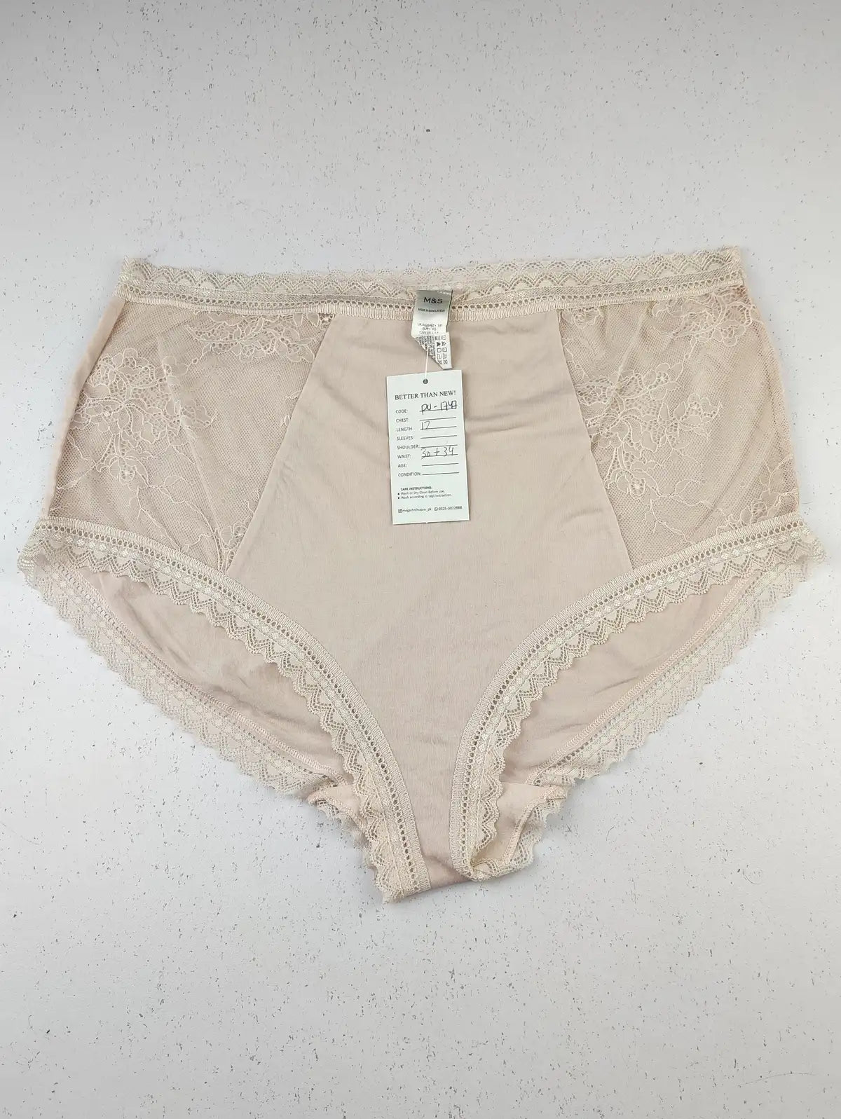 Buy online pre-used pre-loved 100% authentic & Original branded Marks & Spencer (PU-1747) available in Pakistan. Top international brands avilable.