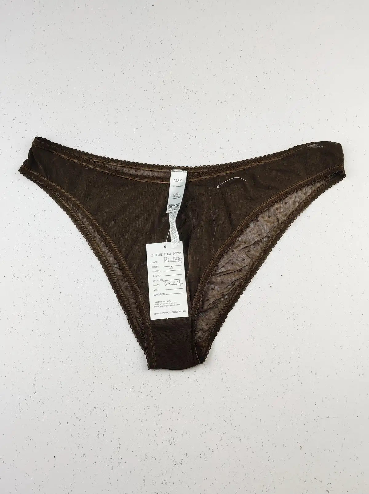 Buy online pre-used pre-loved 100% authentic & Original branded Marks & Spencer (PU-1774) available in Pakistan. Top international brands avilable.