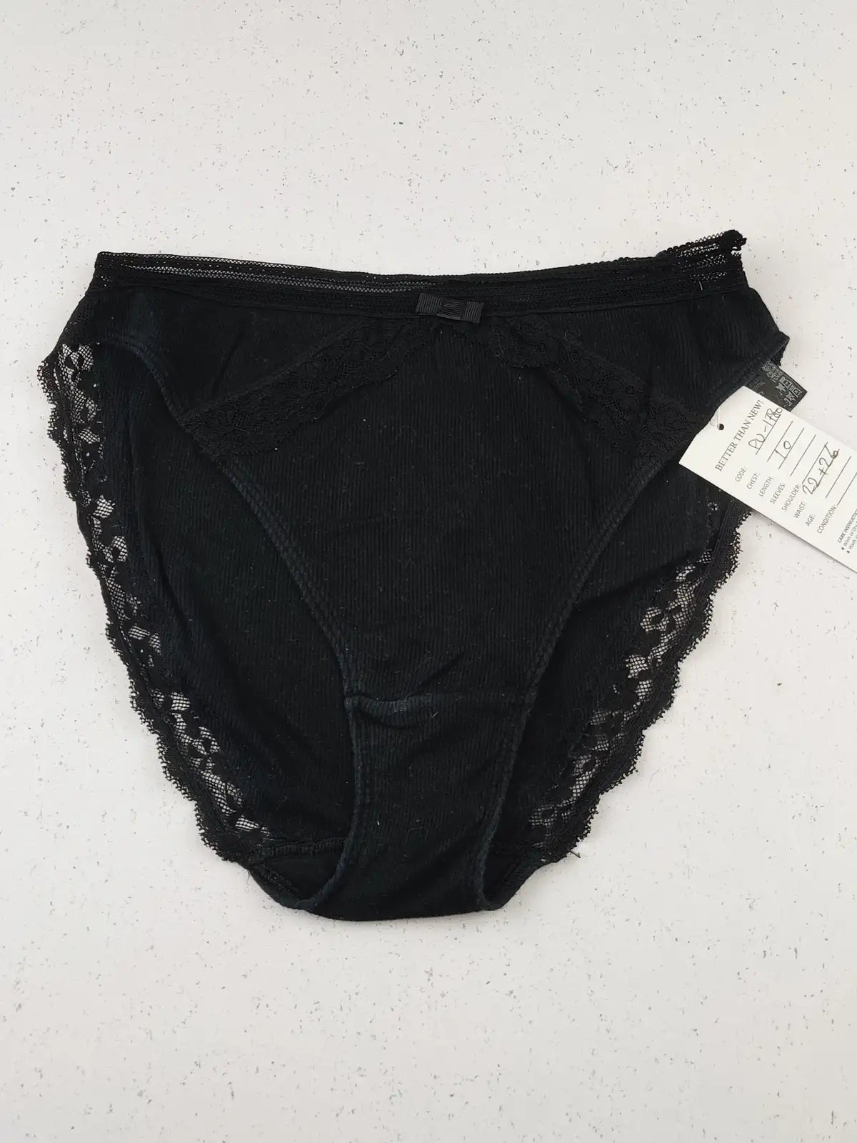 Buy online pre-used pre-loved 100% authentic & Original branded Marks & Spencer (PU-1780) available in Pakistan. Top international brands avilable.