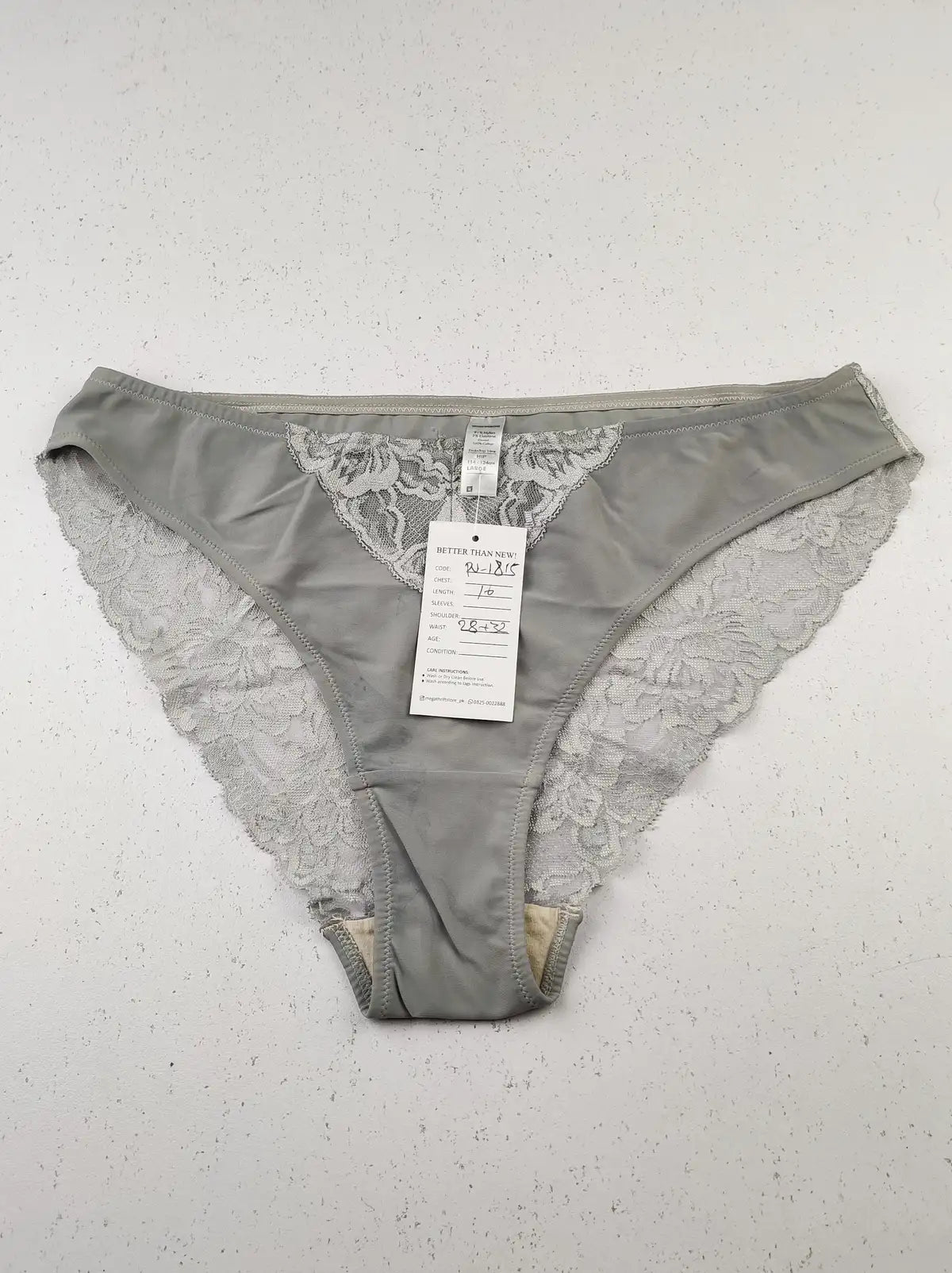 Buy online pre-used pre-loved 100% authentic & Original branded Woolworths (PU-1815) available in Pakistan. Top international brands avilable.