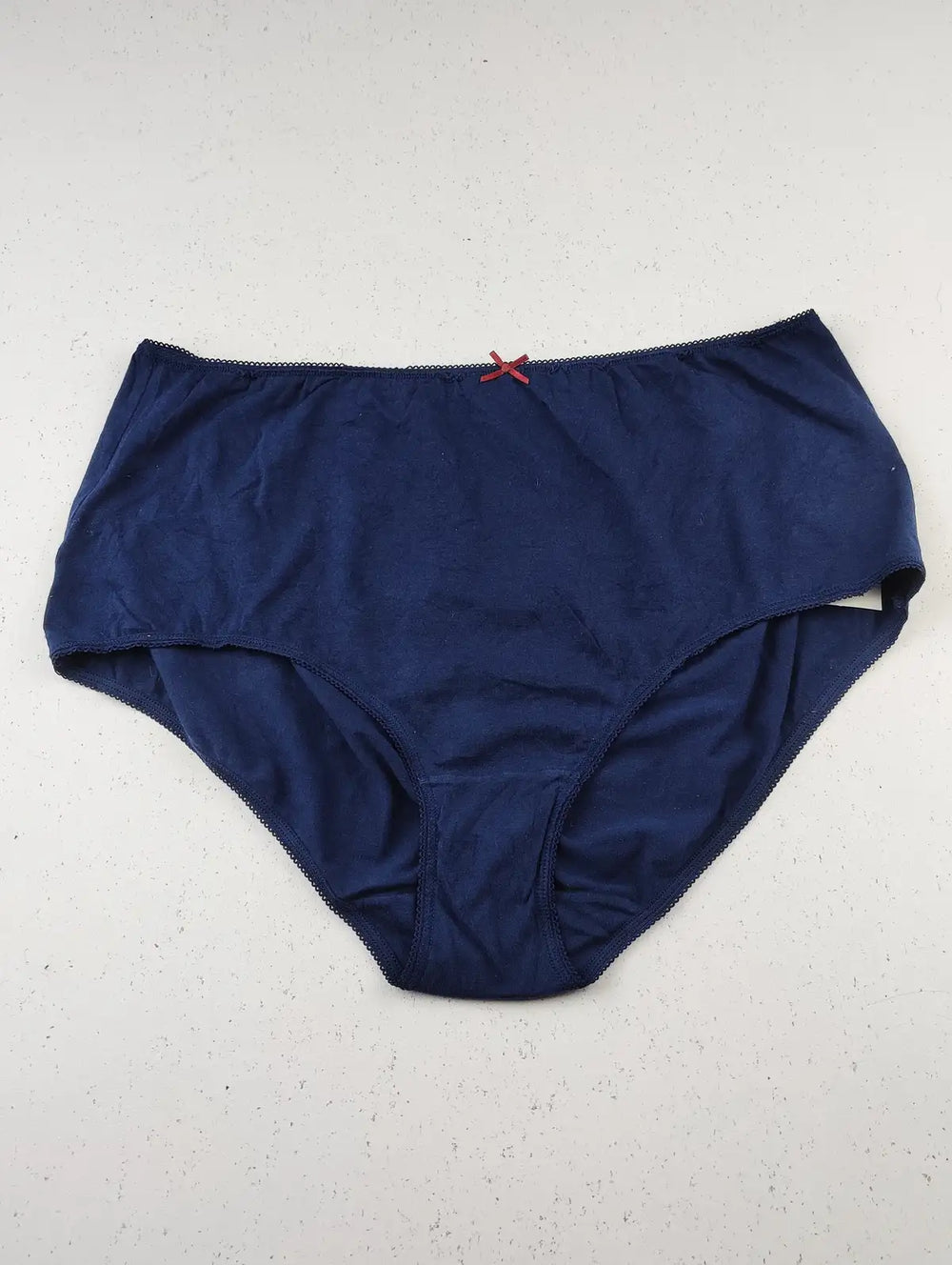 Buy online pre-used pre-loved 100% authentic & Original branded Tu (PU-1816) available in Pakistan. Top international brands avilable.