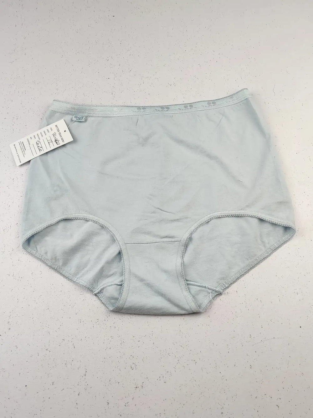 Buy online pre-used pre-loved 100% authentic & Original branded Sloggi (PU-1823) available in Pakistan. Top international brands avilable.
