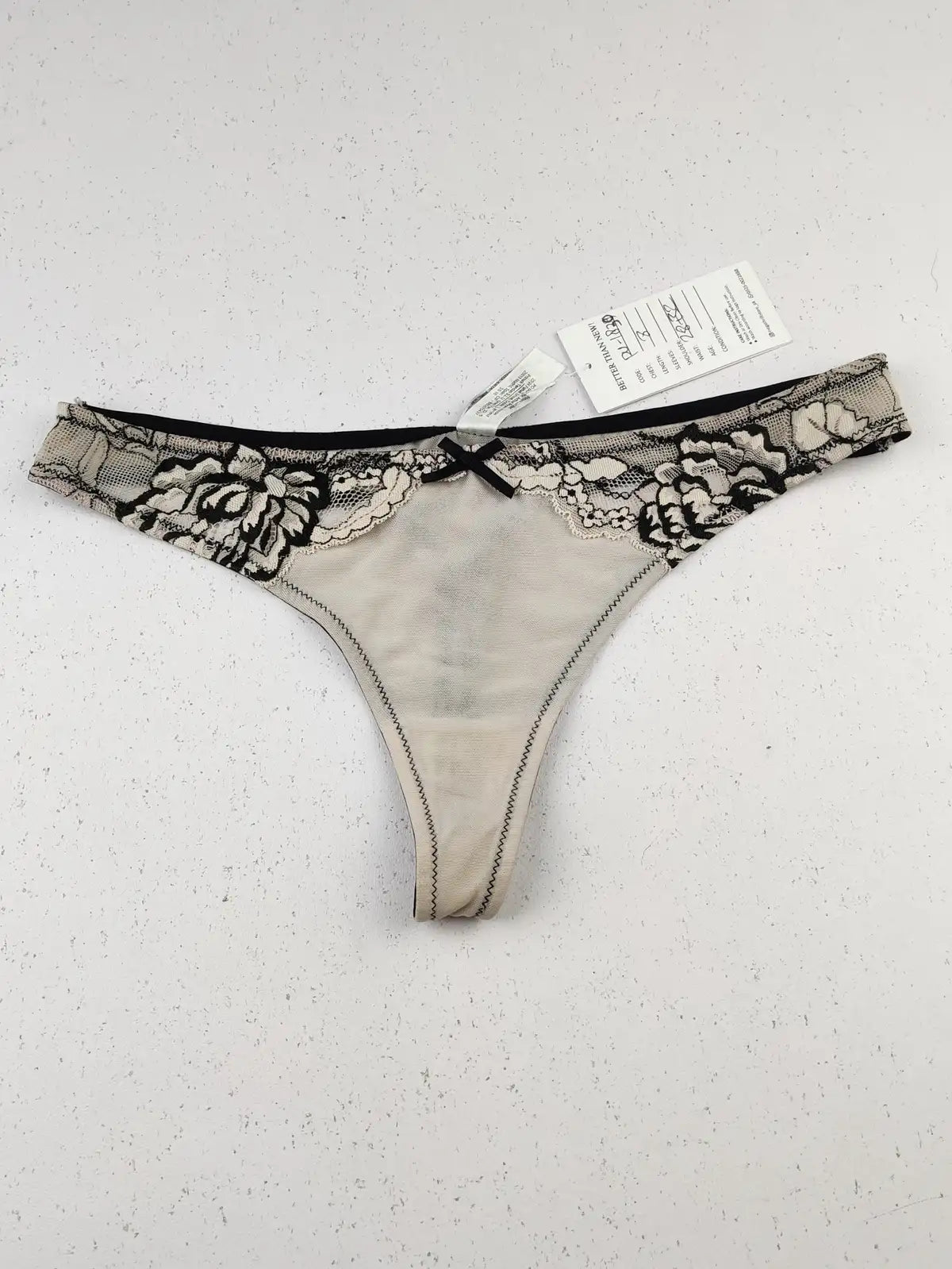 Buy online pre-used pre-loved 100% authentic & Original branded Secret Possessions (PU-1830) available in Pakistan. Top international brands avilable.