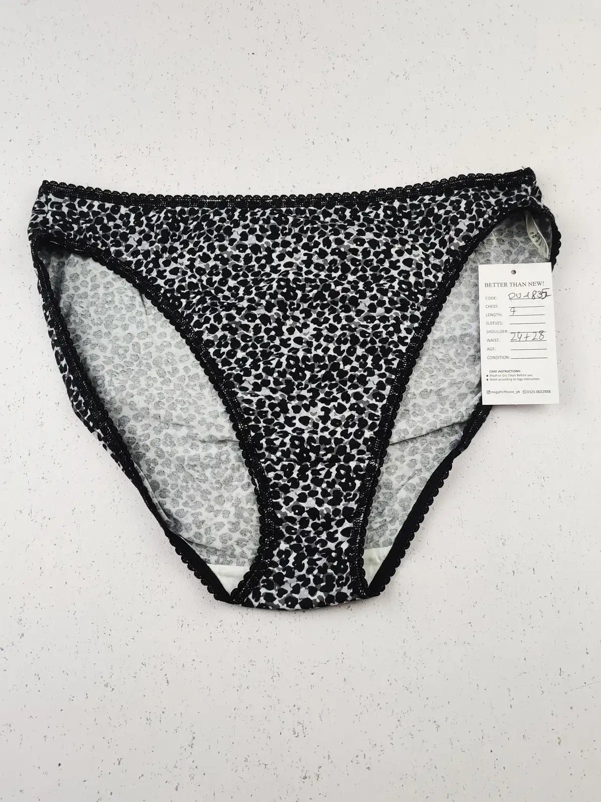 Buy online pre-used pre-loved 100% authentic & Original branded Marks & Spencer (PU-1835) available in Pakistan. Top international brands avilable.