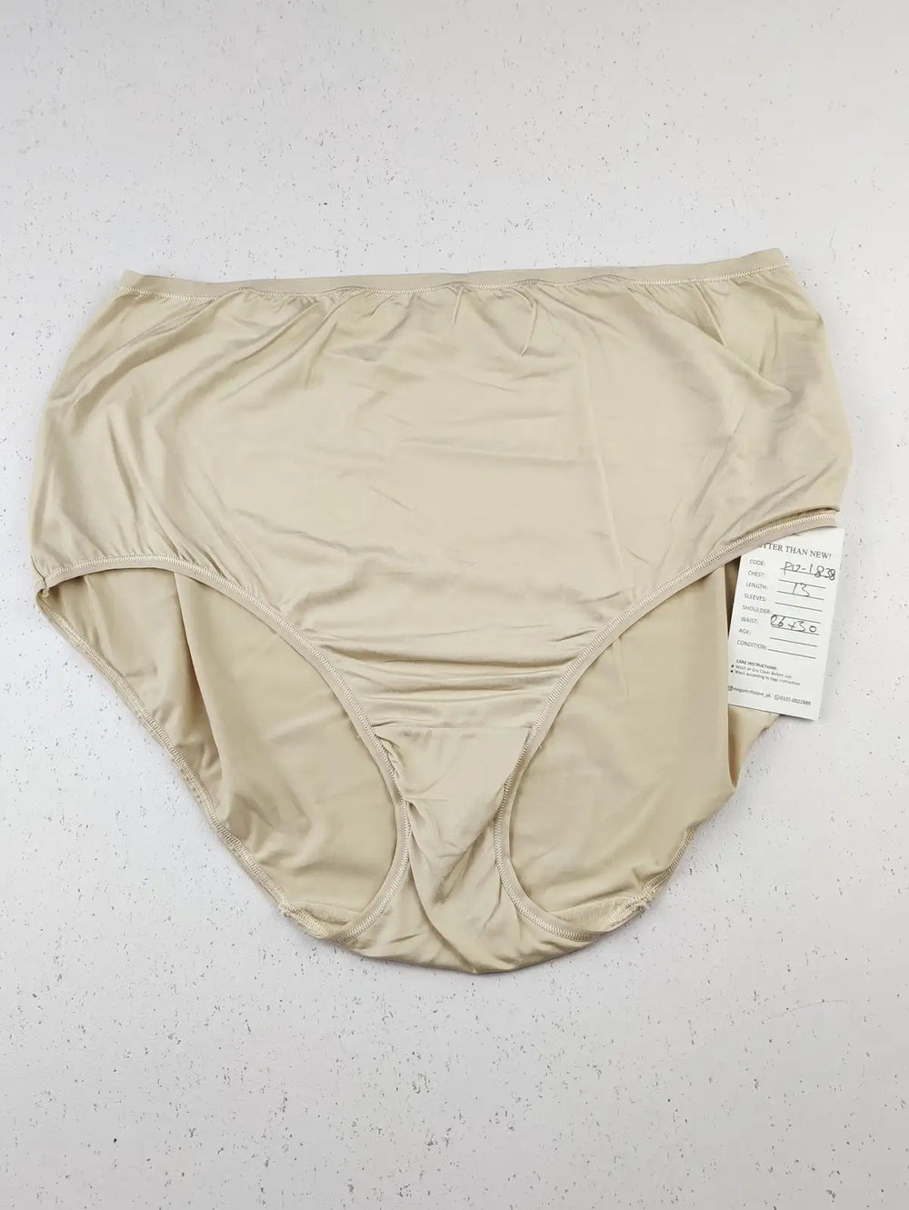 Buy online pre-used pre-loved 100% authentic & Original branded Marks & Spencer (PU-1838) available in Pakistan. Top international brands avilable.