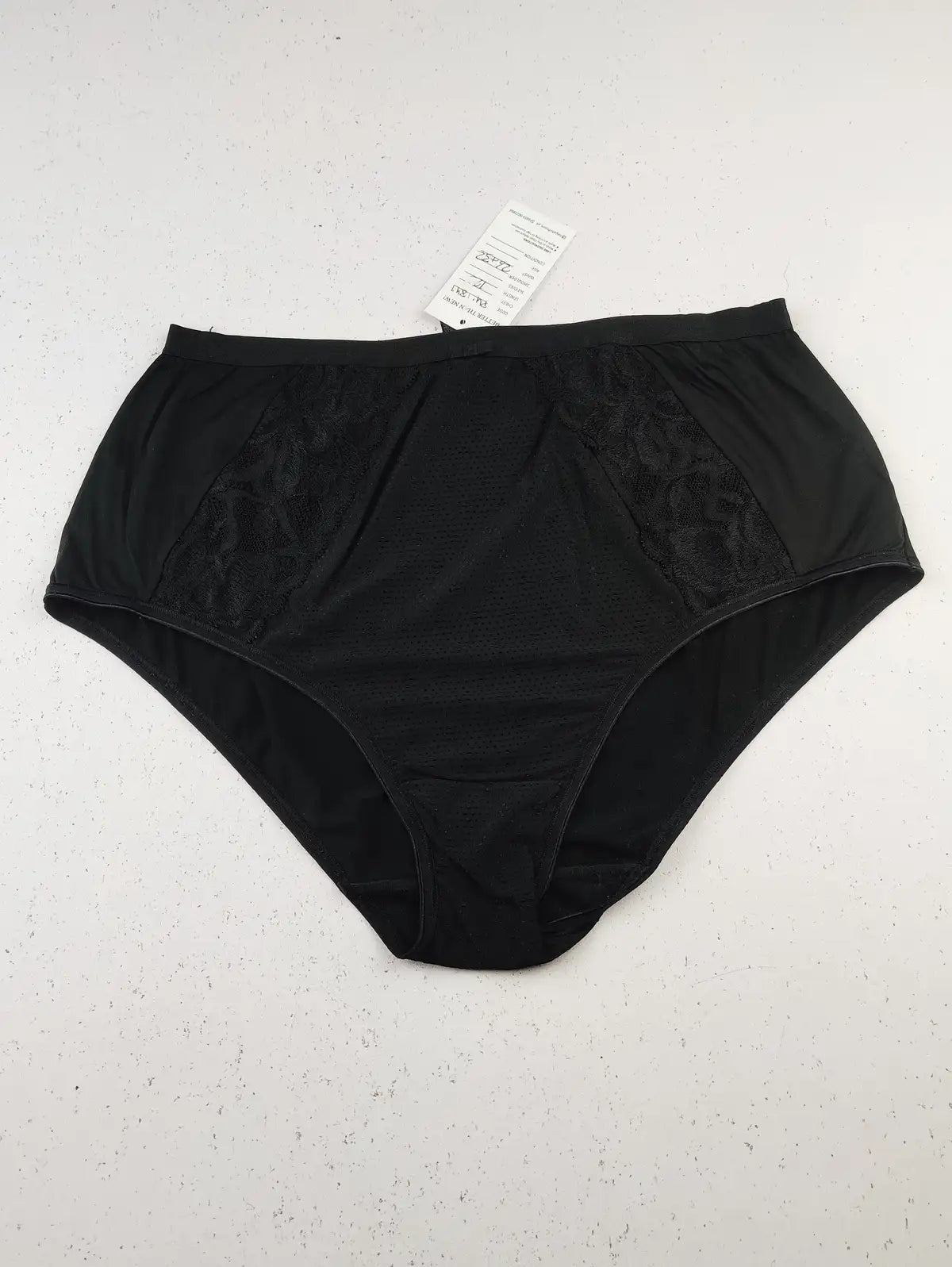 Buy online pre-used pre-loved 100% authentic & Original branded Marks & Spencer (PU-1847) available in Pakistan. Top international brands avilable.