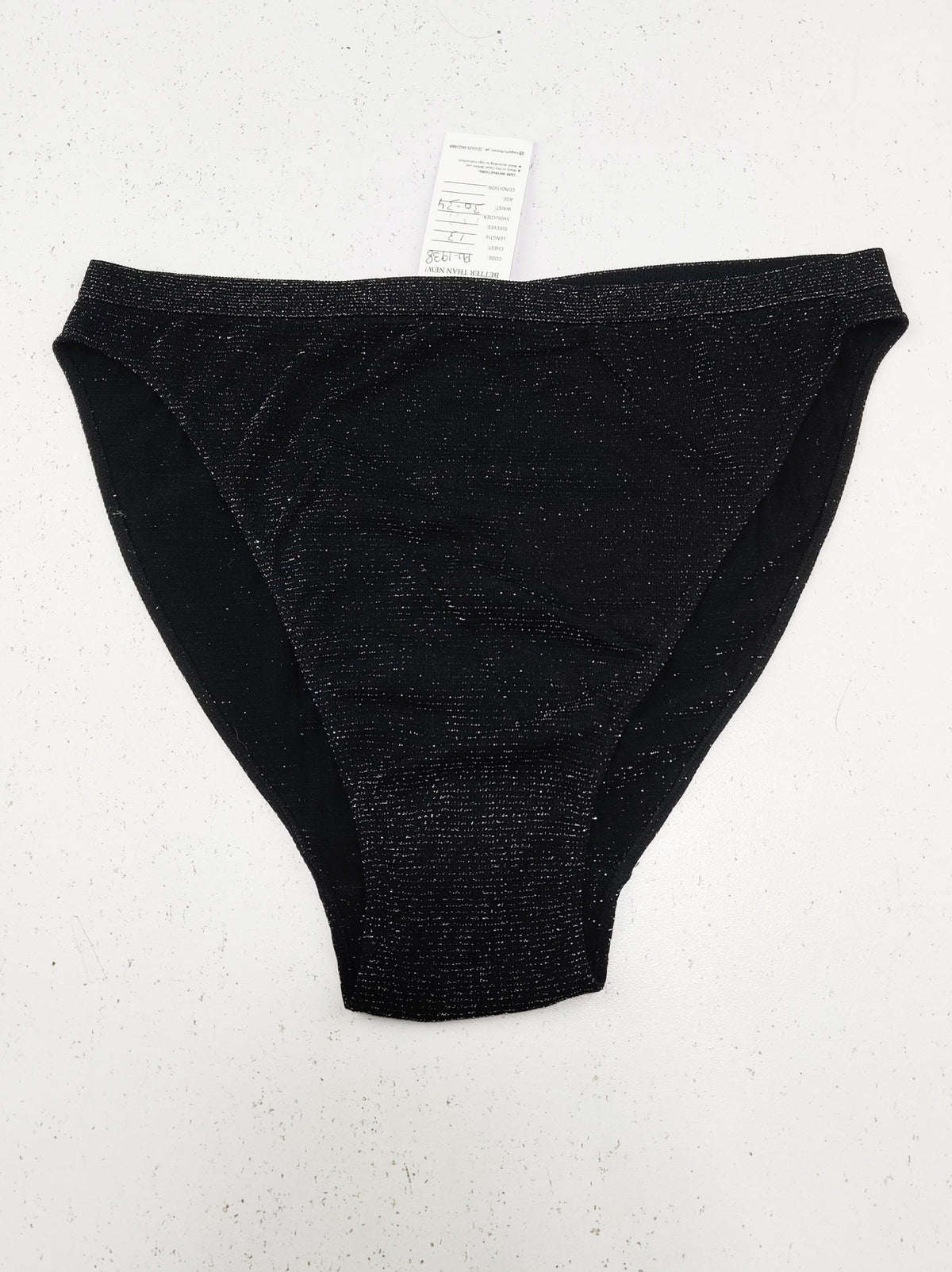 Buy online pre-used pre-loved 100% authentic & Original branded Unknown Brand (PU-1938) available in Pakistan. Top international brands avilable.