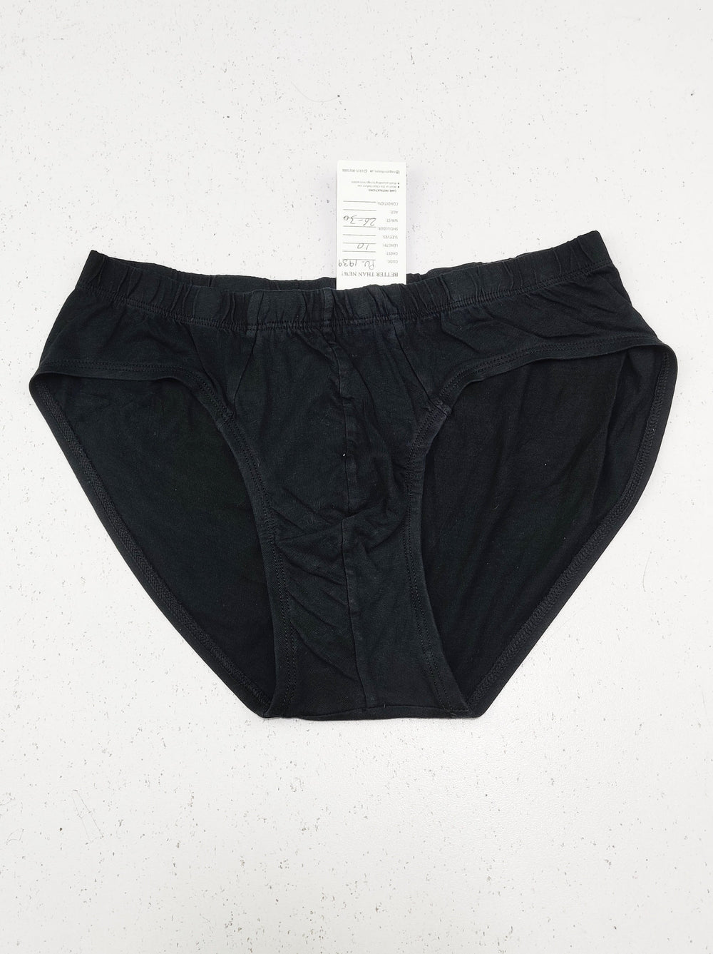 Buy online pre-used pre-loved 100% authentic & Original branded Unknown Brand (PU-1939) available in Pakistan. Top international brands avilable.