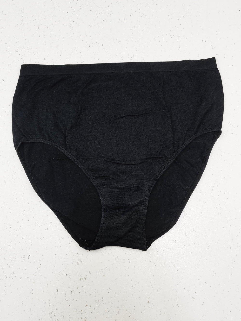 Buy online pre-used pre-loved 100% authentic & Original branded Unknown Brand (PU-1943) available in Pakistan. Top international brands avilable.